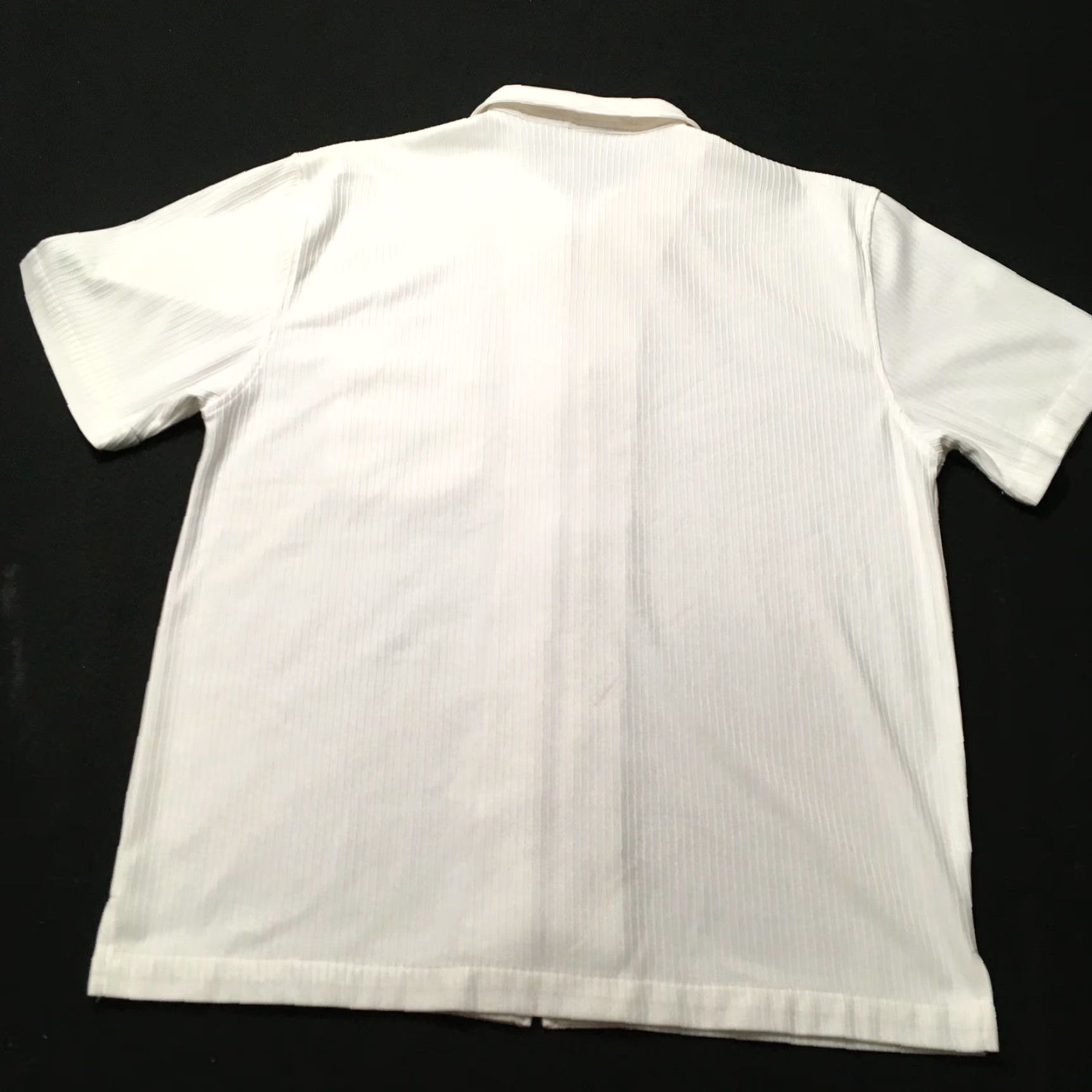 Blair VINTAGE John Blair Shirt Mens L White Disco Zip Front Short Sleeve Polo 100% Polyester Size US L / EU 52-54 / 3 - 6 Thumbnail