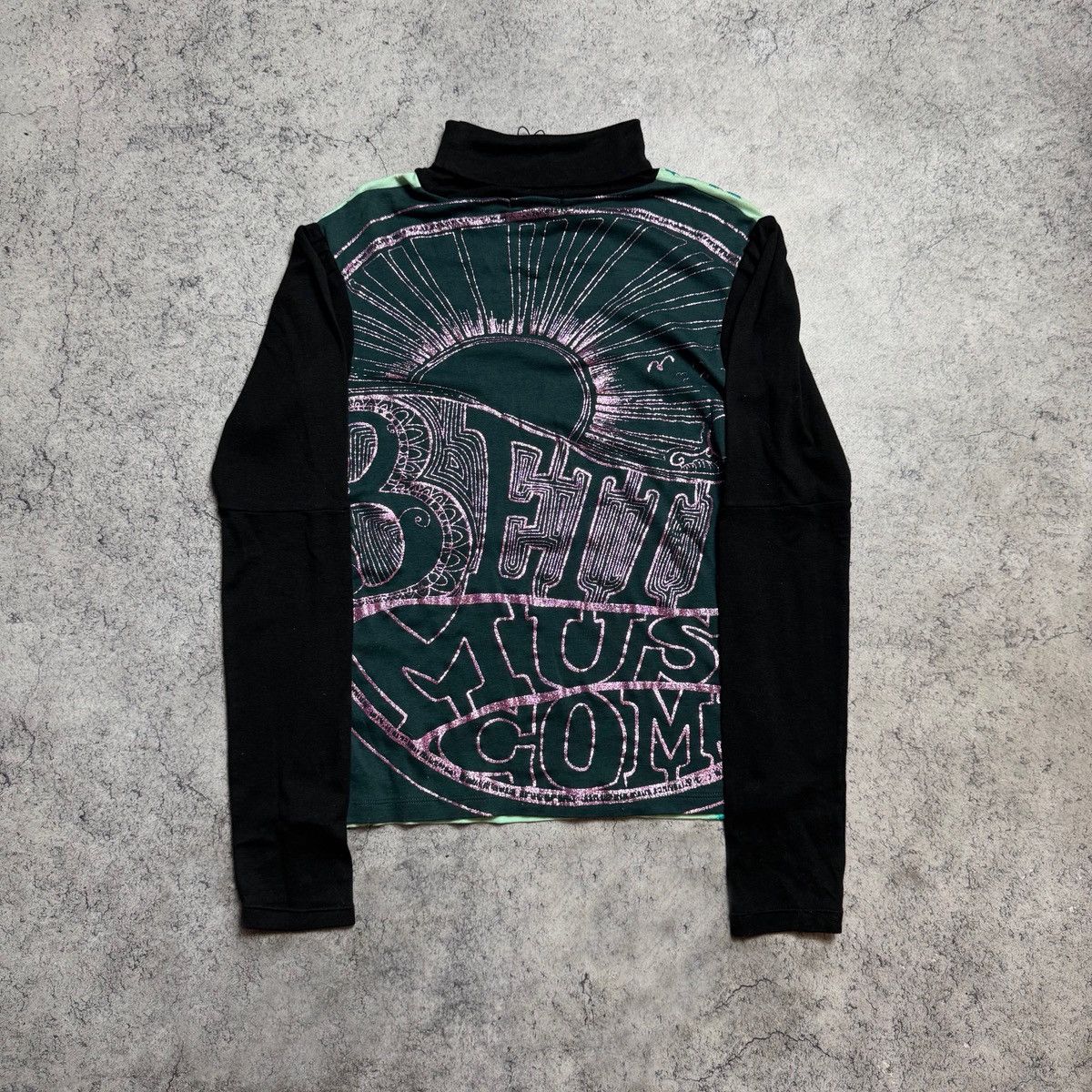 Custo Barcelona NEW Custo Barcelona RARE Long sleeve T Shirt Size M / US 6-8 / IT 42-44 - 2 Thumbnail