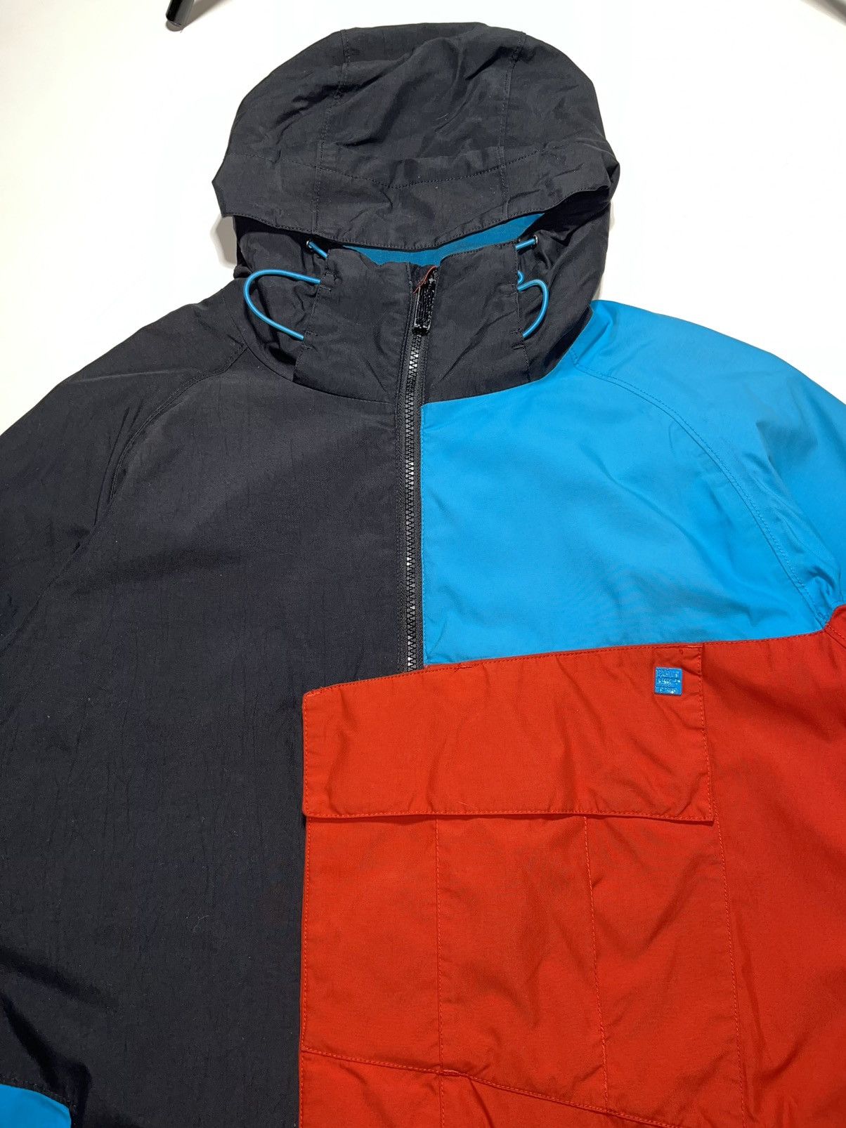Burton Rare Nitro Snowboarding jacket very functional Size M Size US M / EU 48-50 / 2 - 7 Thumbnail