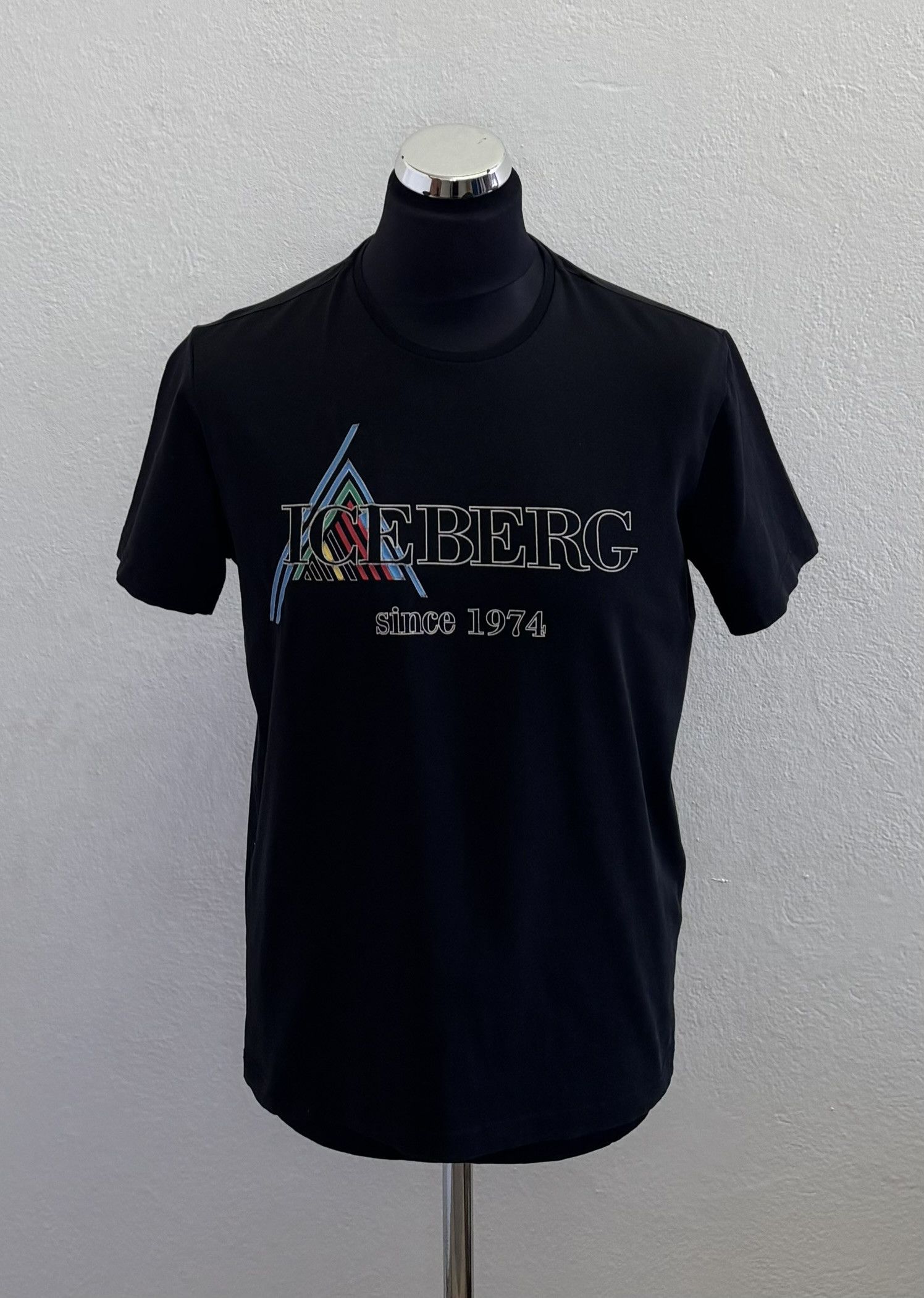 Iceberg Icebreg T-Shirt size XL fit M/L Size US XL / EU 56 / 4 - 1 Thumbnail