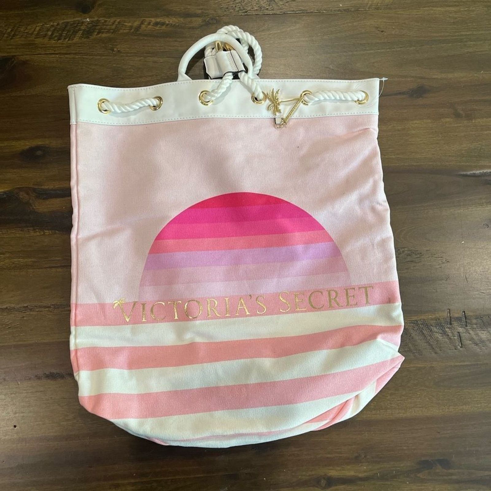Victoria's Secret NWOT Victoria's Secret Beach Drawstring Backpack Size ONE SIZE - 2 Thumbnail