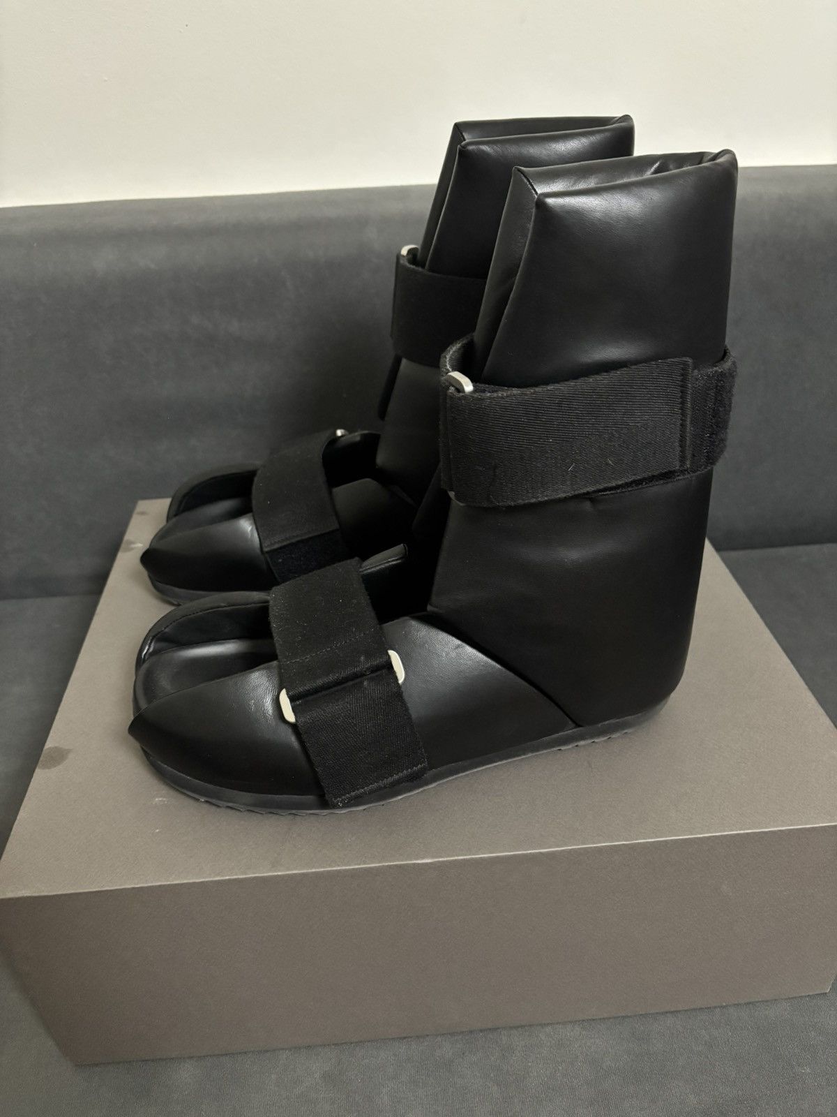Rick Owens Rick Owens Leather Low Splint Sandal Size US 9 / EU 42 - 1 Thumbnail