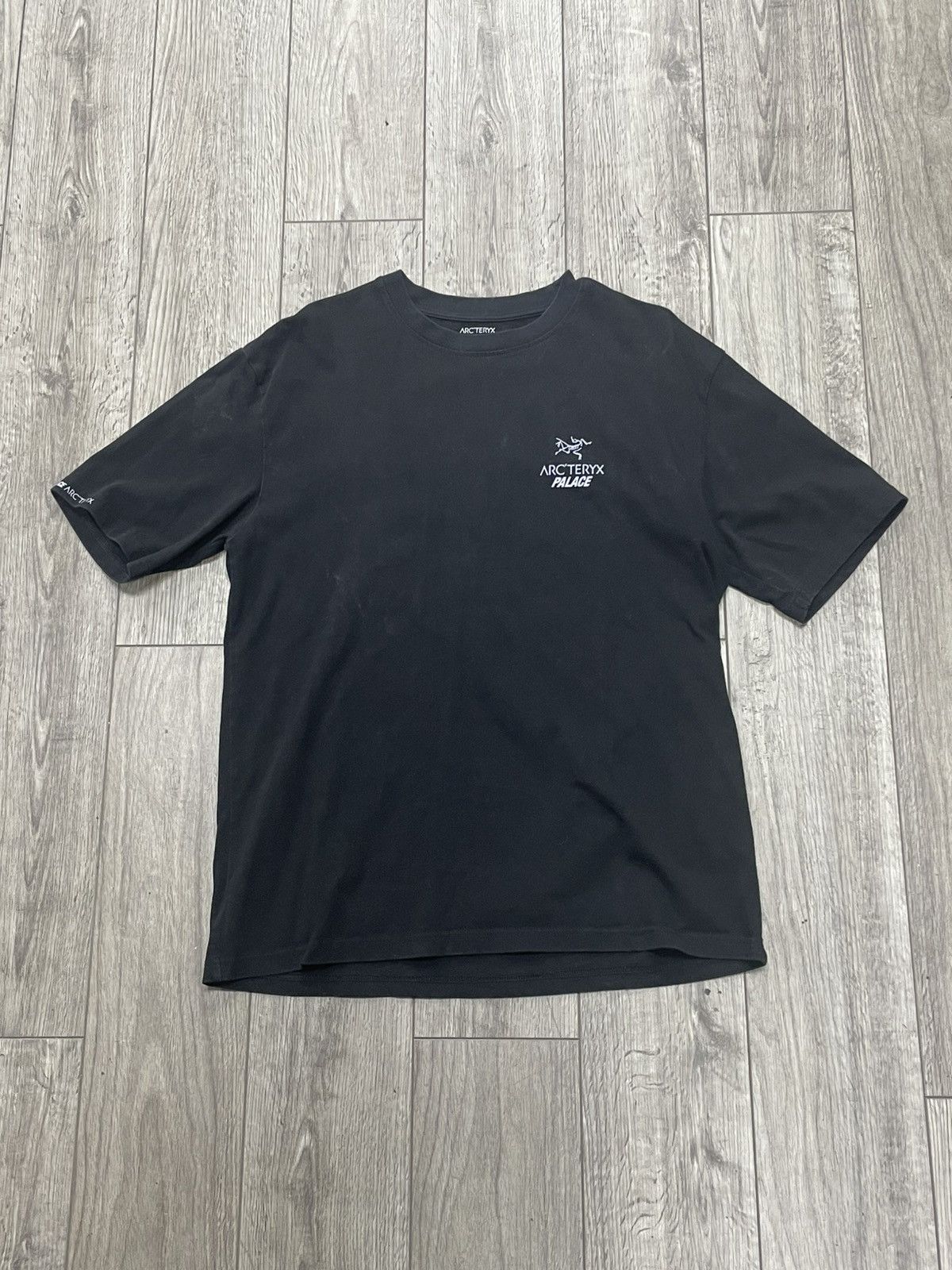 Arc'teryx × Palace Palace Arc’teryx Size Medium Size US M / EU 48-50 / 2 - 1 Thumbnail