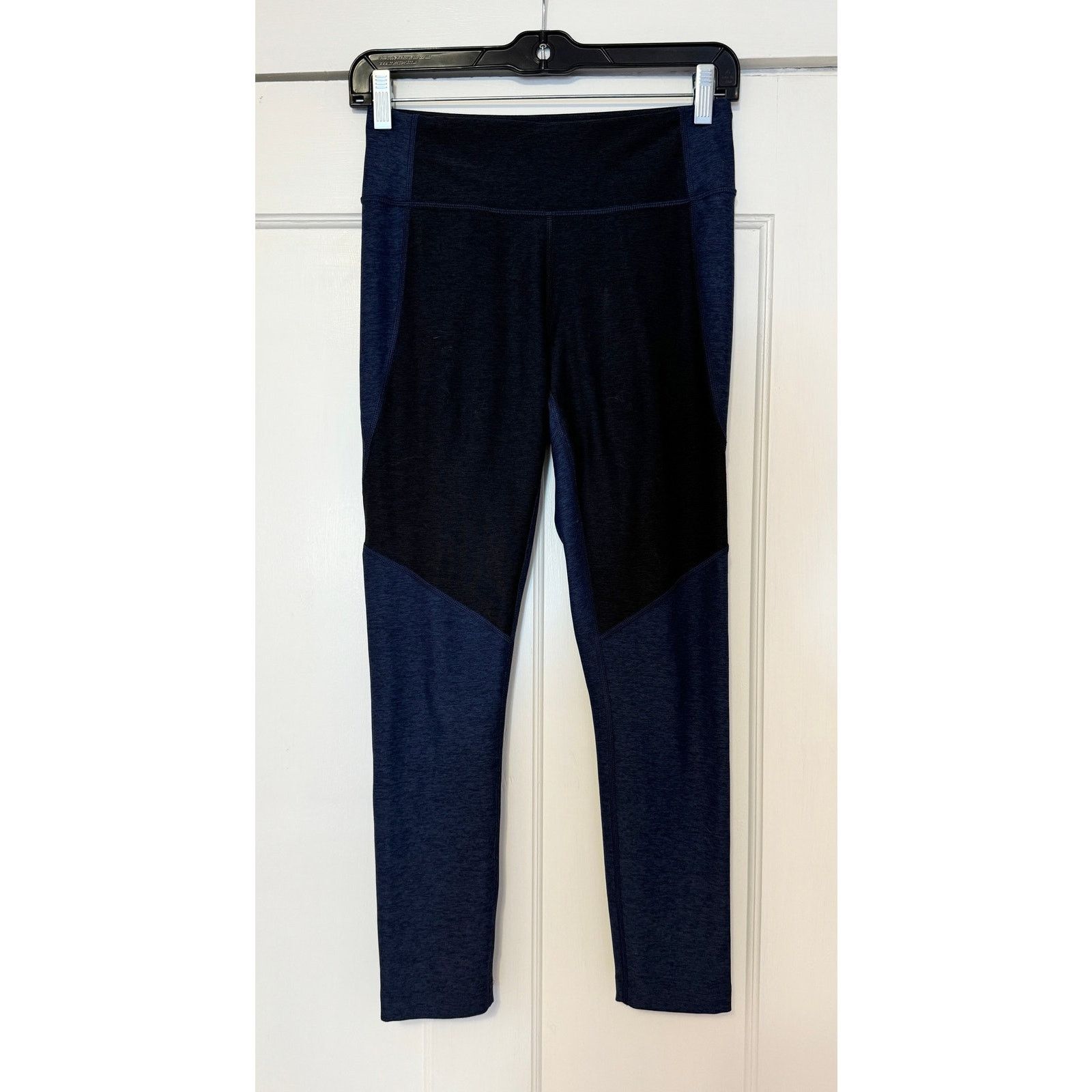 Outdoor Voices Outdoor Voices Compression Two Tone Active Leggings Size S Size 27" / US 4 / IT 40 - 2 Thumbnail