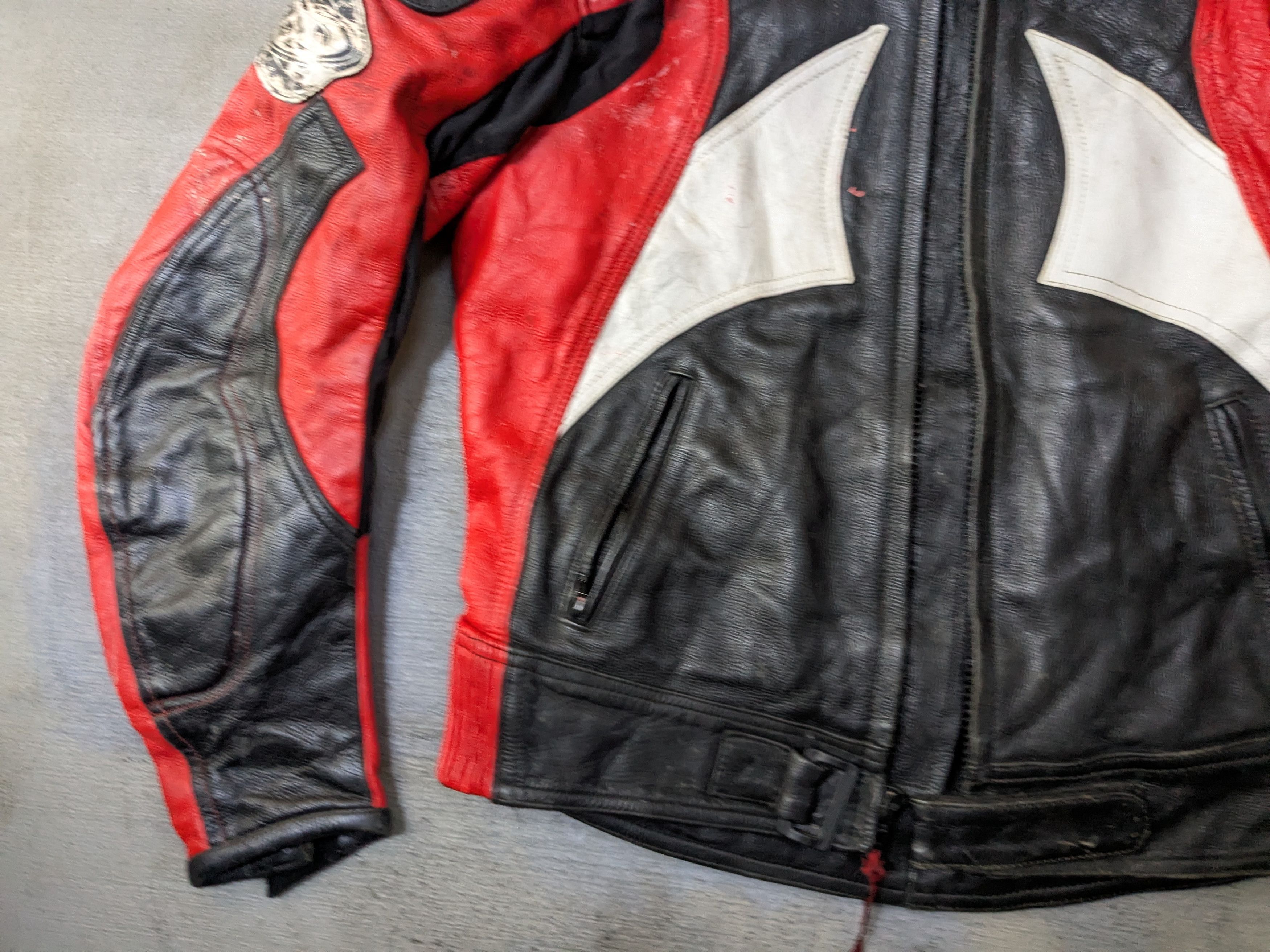 Vintage Vintage Motorcycle Leather Biker Jacket Red Black White Y2K Size US M / EU 48-50 / 2 - 5 Thumbnail