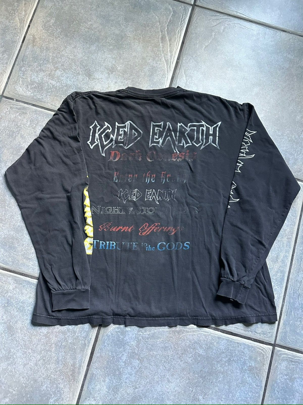 Band Tees Vintage Iced Earth T Shirt XL Boxy Long Sleeve Dark Genesis Size US XL / EU 56 / 4 - 2 Thumbnail