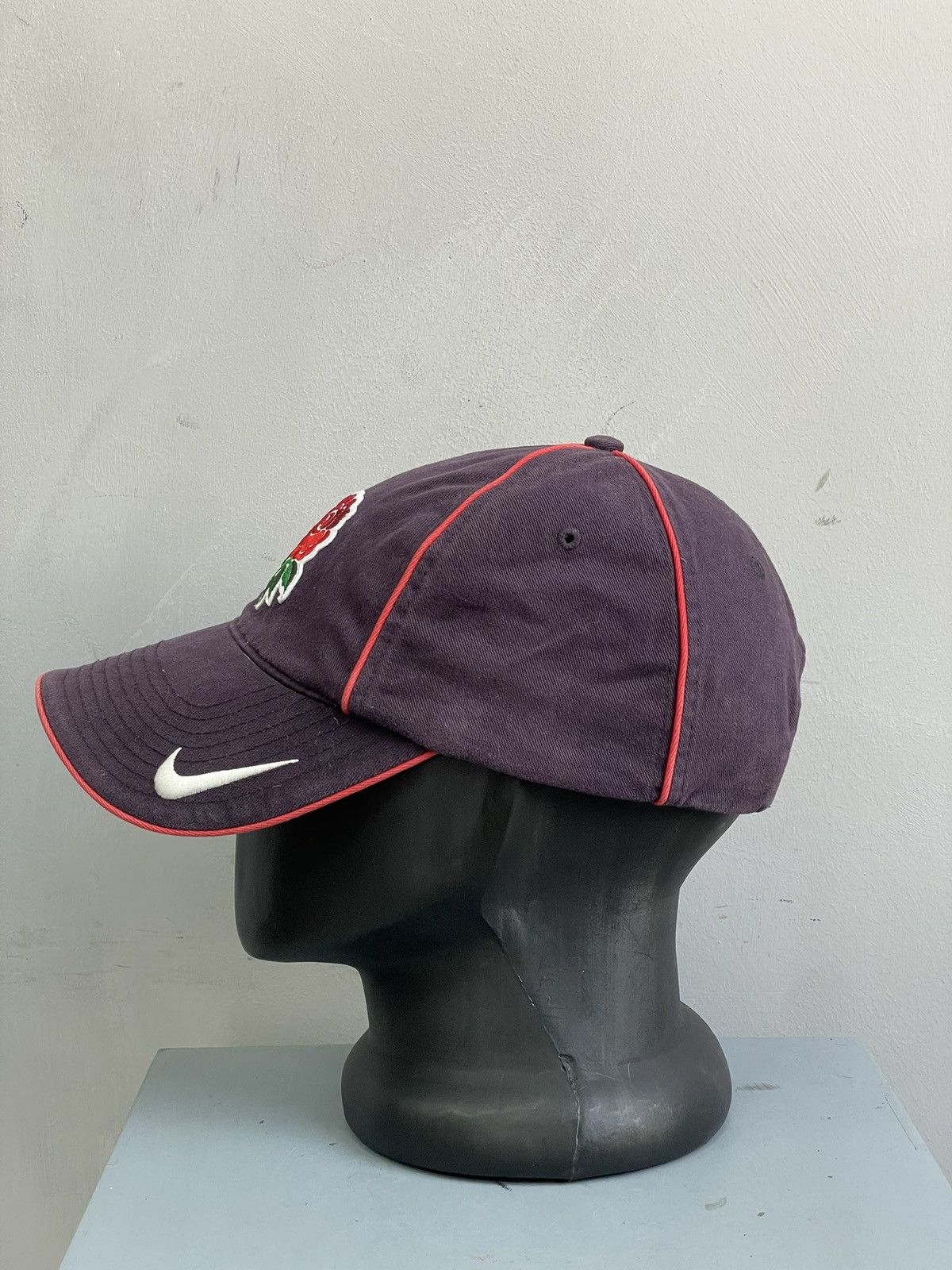 Other Vintage England rugby nike swoosh cap hat rare y2k Size ONE SIZE - 8 Thumbnail