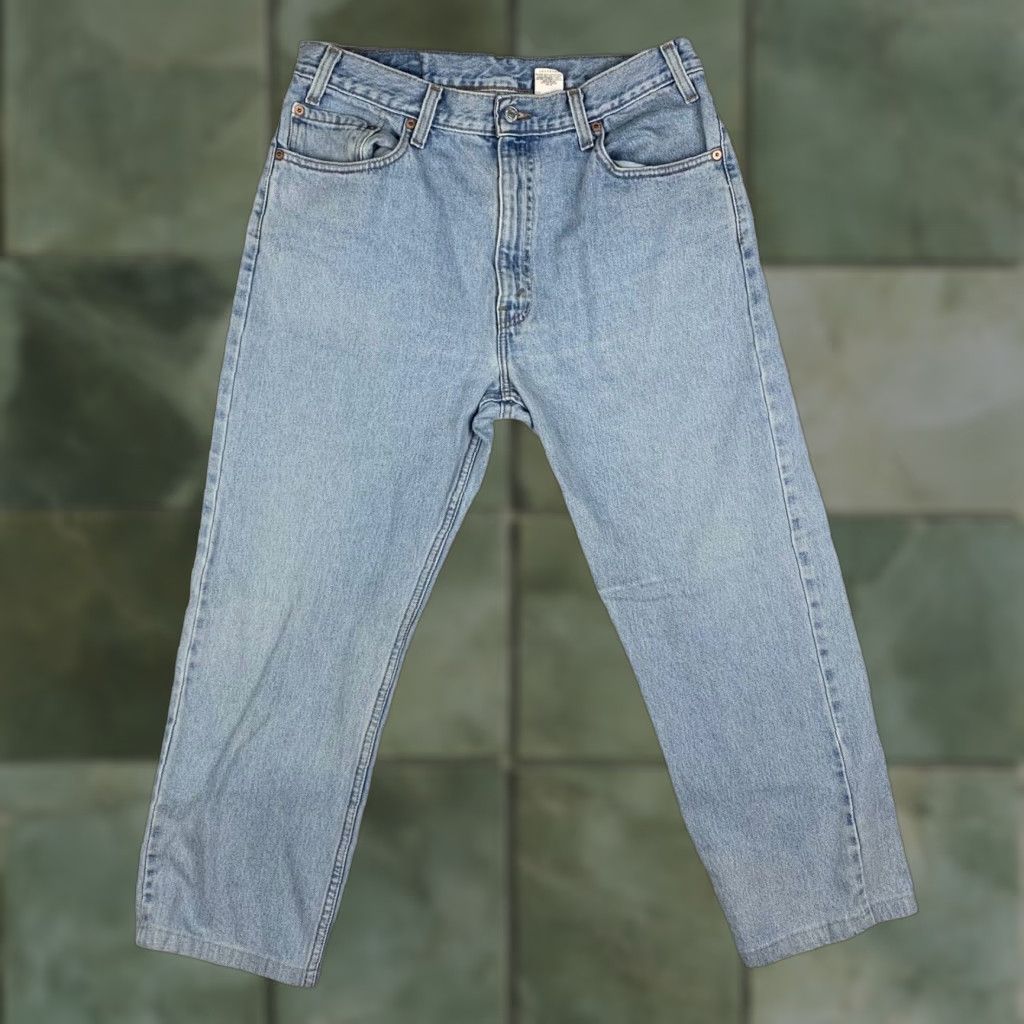 Levi's VINTAGE Levi's 505 Jeans Regular Fit Straight Leg 36 Adult Blue Denim 90s Mens Size US 36 / EU 52 - 1 Thumbnail