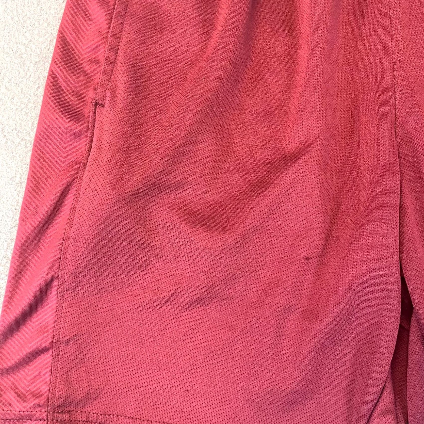 Logo 7 Mitre Shorts Mens Sz Lg Red Black Logo Gym Performance Run Athletic Herringbone Size US 33 - 3 Thumbnail