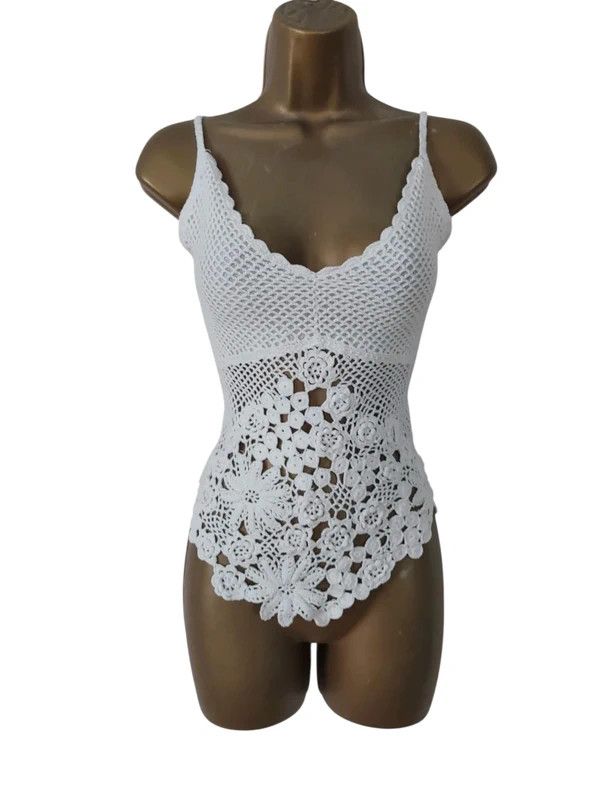 Vintage Vintage crocheted top Size S / US 4 / IT 40 - 1 Thumbnail