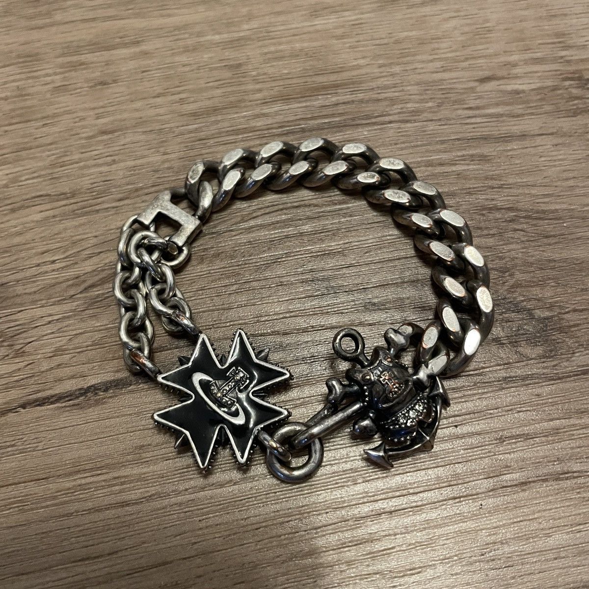 Vivienne Westwood Vivienne Westwood Heavy Metal Anchor Orb Bracelet Size ONE SIZE - 1 Thumbnail