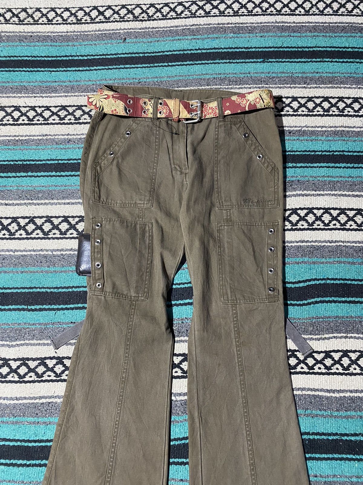 If Six Was Nine 2000s VS Outfitters - Cargo Bondage Flared Pants Size US 30 / EU 46 - 3 Thumbnail