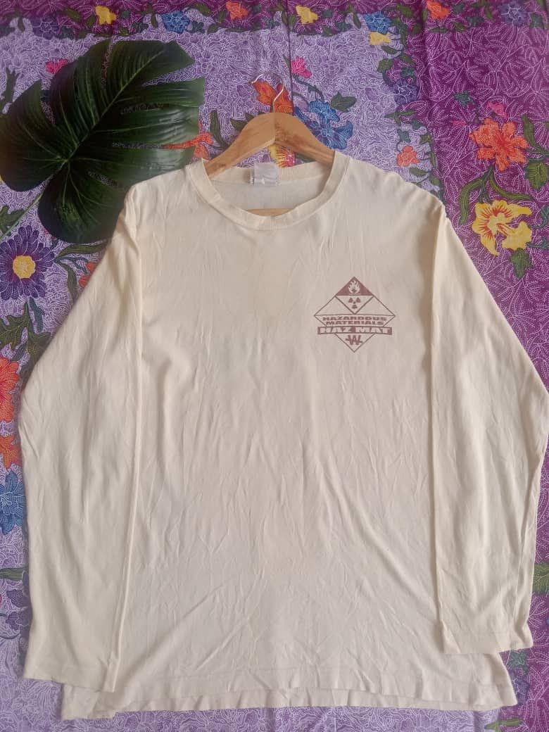 Vintage Rescue Squad Absolute Haz-Mat Snowboard Size US L / EU 52-54 / 3 - 7 Thumbnail