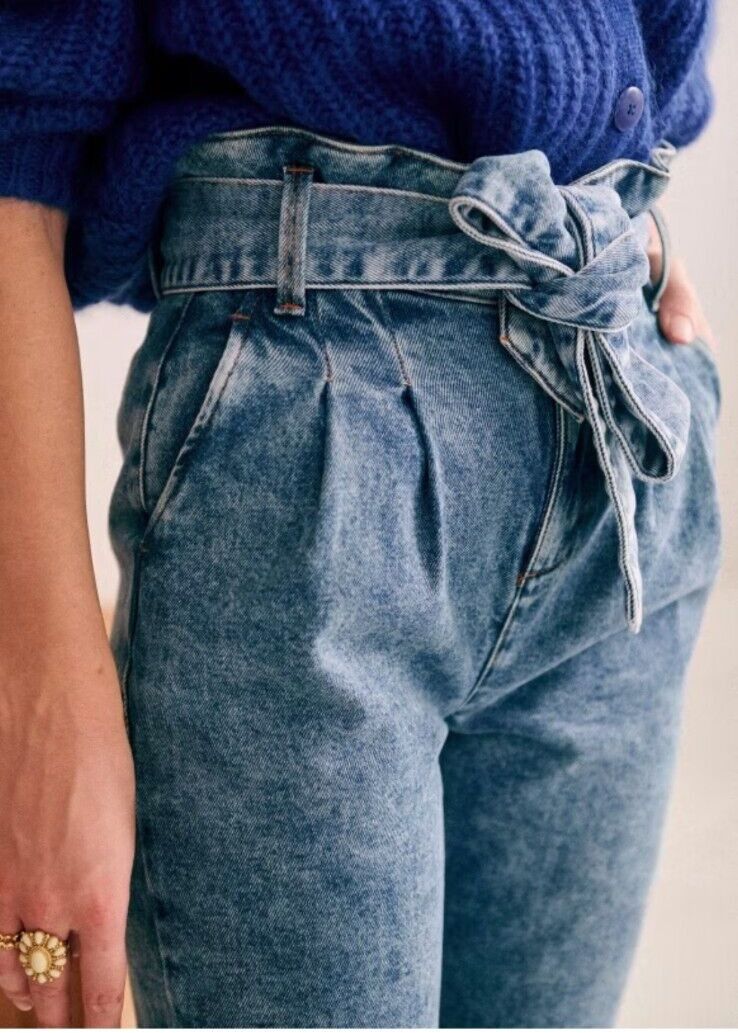 Sezane Sezane Alvin Slouchy High Rise Jeans in Light Vintage Washed Size 24" / US 00 / IT 34 - 11 Thumbnail