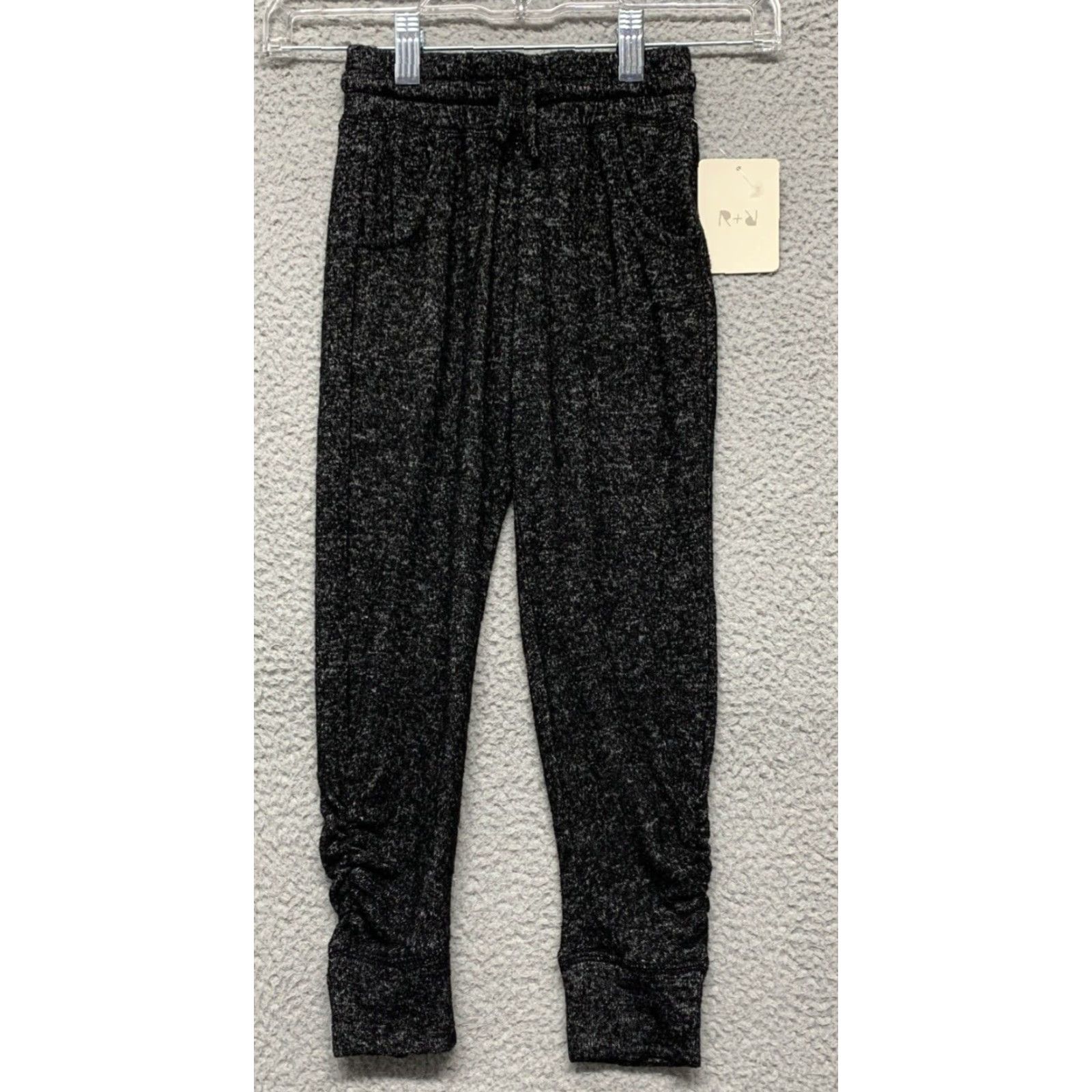 Vintage R&R Boys/Girls Sweat Pants XS Heather Black Pockets Stretch Gathered Ankle NWT NEW Front Pleated Regular Tapered Inseam 18 in Pants Style Size 26" / US 2 / IT 38 - 2 Thumbnail