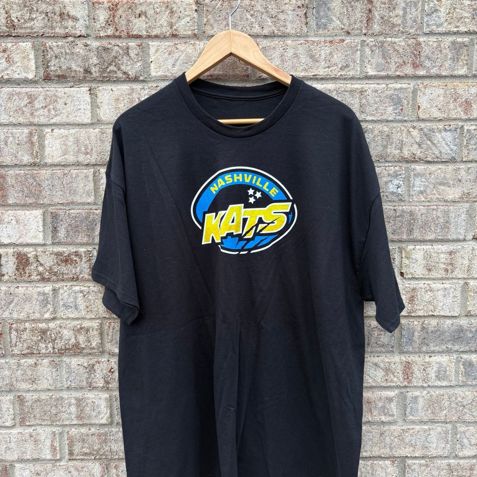 Hanes Nashville cats Arena football Size US XL / EU 56 / 4 - 1 Thumbnail