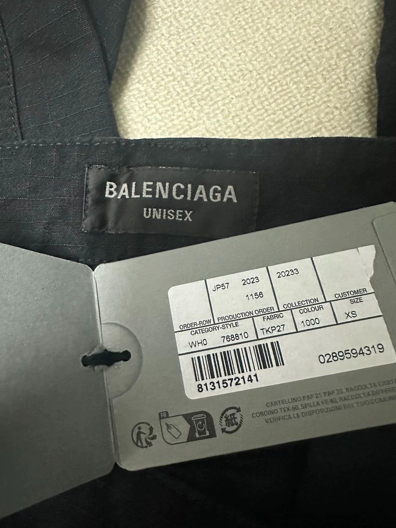 Balenciaga Balenciaga size xs 23fw Show Flared Removable Cargo \n Make Size US 28 / EU 44 - 3 Thumbnail