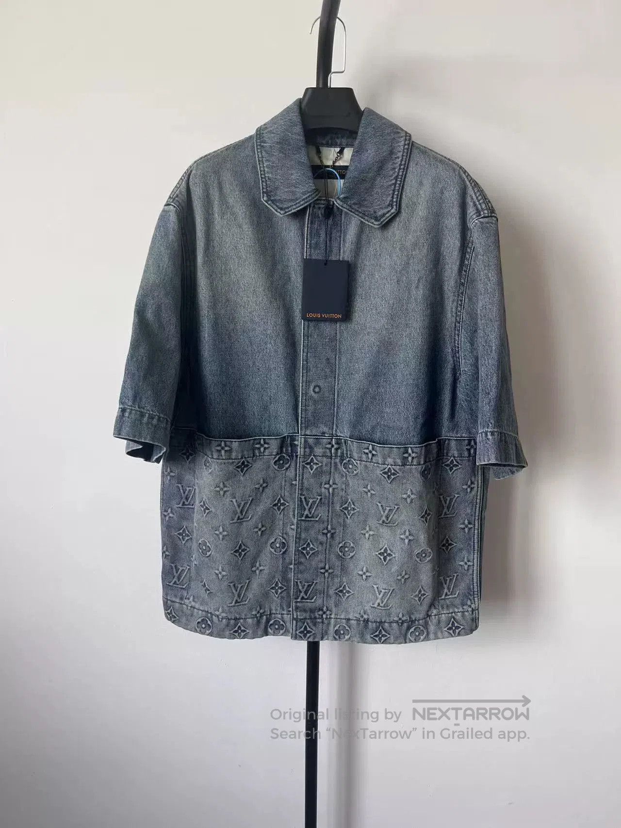Louis Vuitton louis vuitton logo short sleeve shirt blue. Size US S / EU 44-46 / 1 - 1 Thumbnail