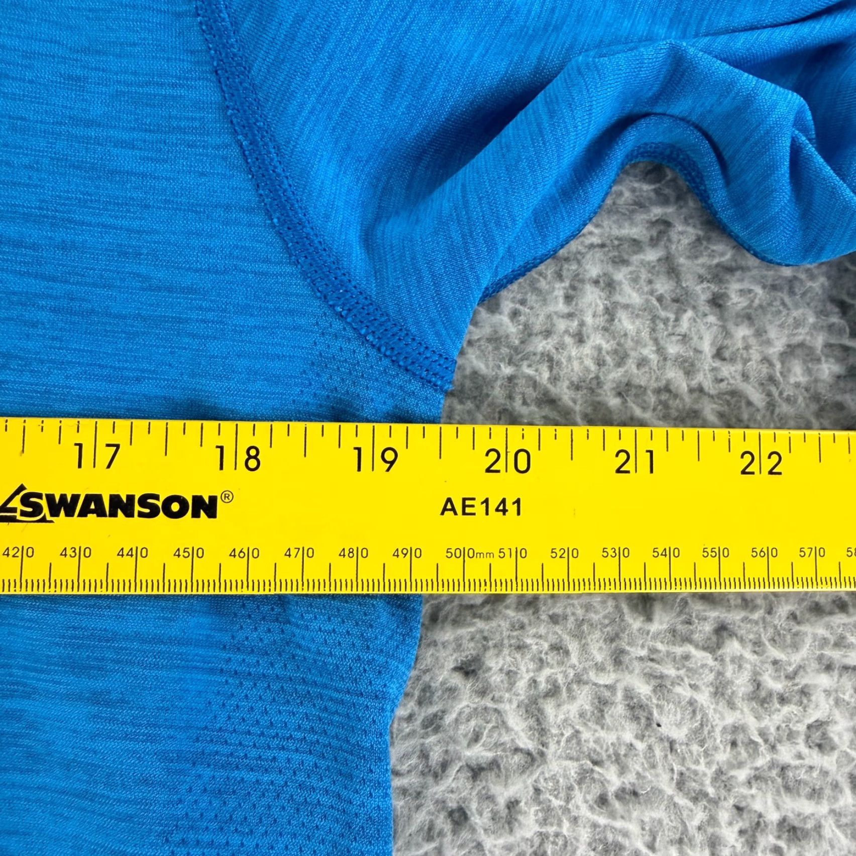 Lululemon Lululemon Metal Vent Shirt Mens Medium Blue Long Sleeve Pullover Gym Wear Size US M / EU 48-50 / 2 - 6 Thumbnail