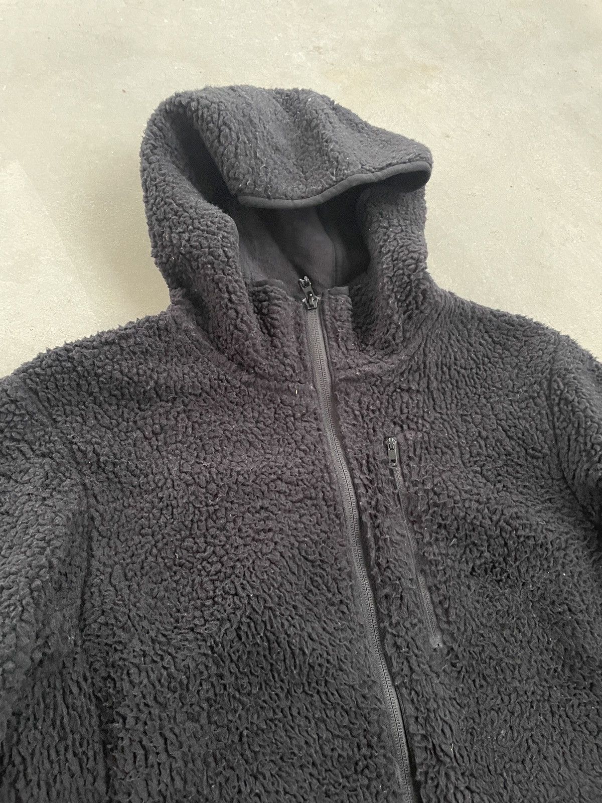 Uniqlo UNIQLO FLEECE HOODIE Size US S / EU 44-46 / 1 - 2 Thumbnail