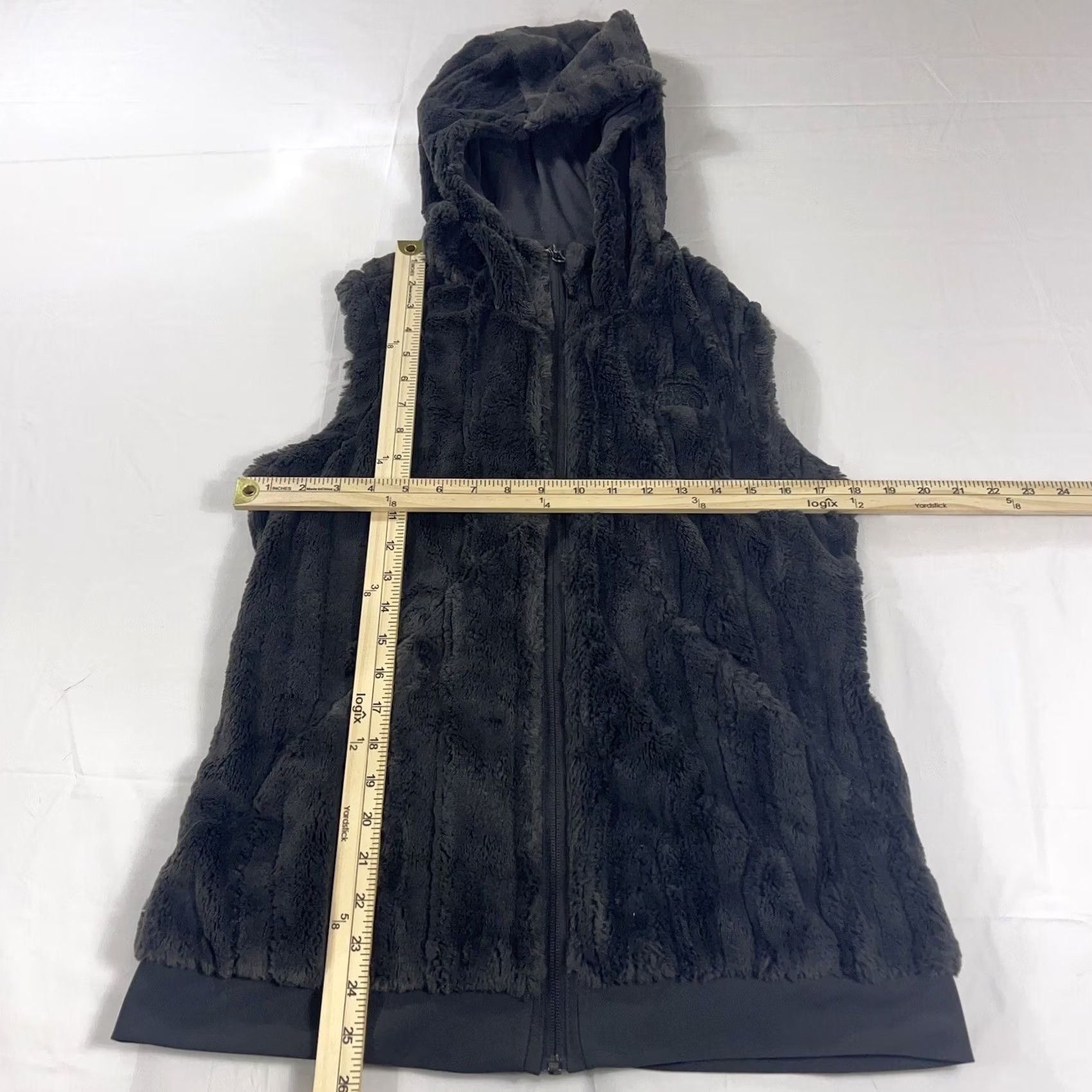 The North Face The North Face Vest Hoodie M Women Gray FURLANDER Full Zip Faux Fur Lined Zip Vest Outdoor Winter 90s? Size M / US 6-8 / IT 42-44 - 2 Thumbnail