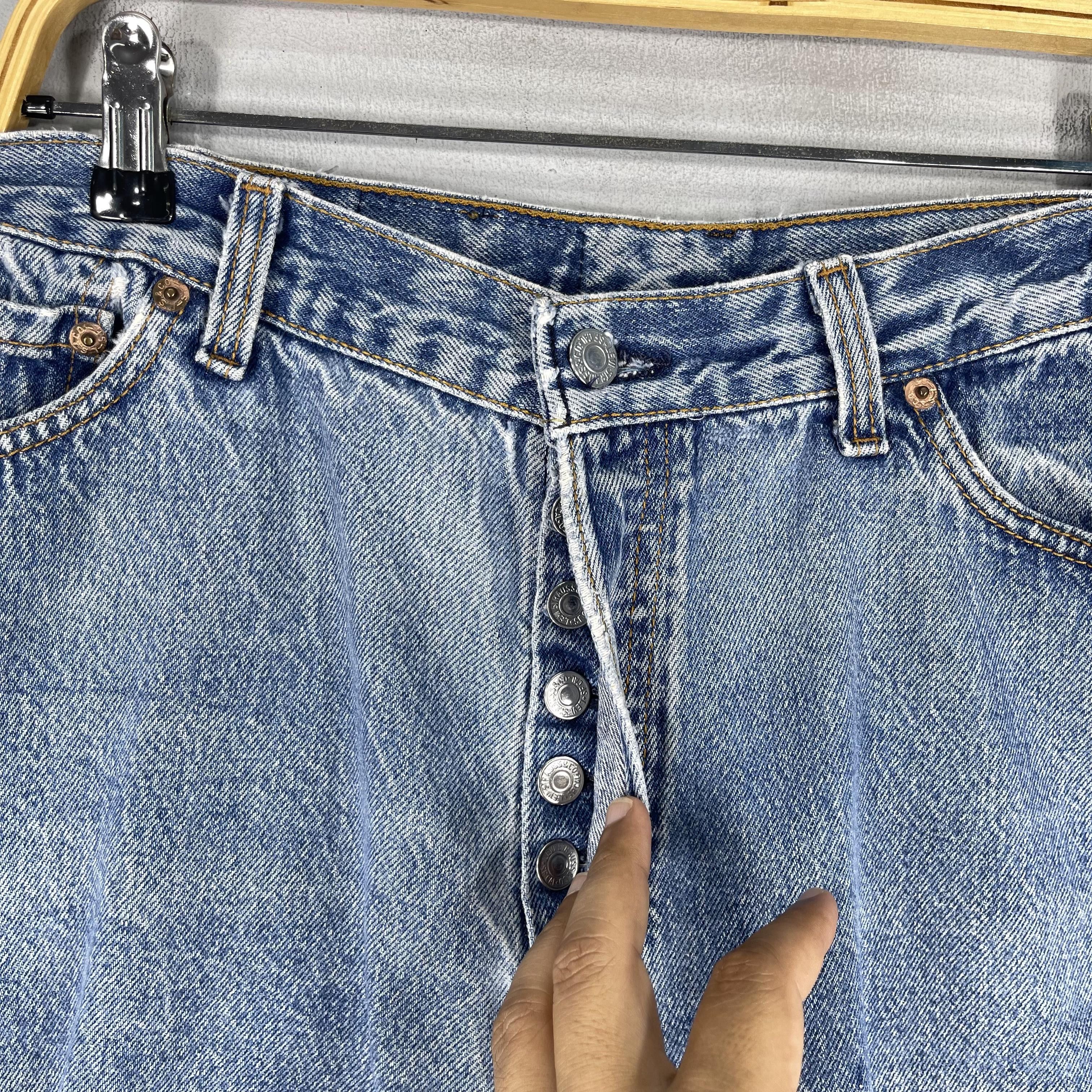 Levi's × Vintage W29 Vintage Distressed Levis 501 Cutoff Reinforced Jeans Size 29" - 5 Thumbnail