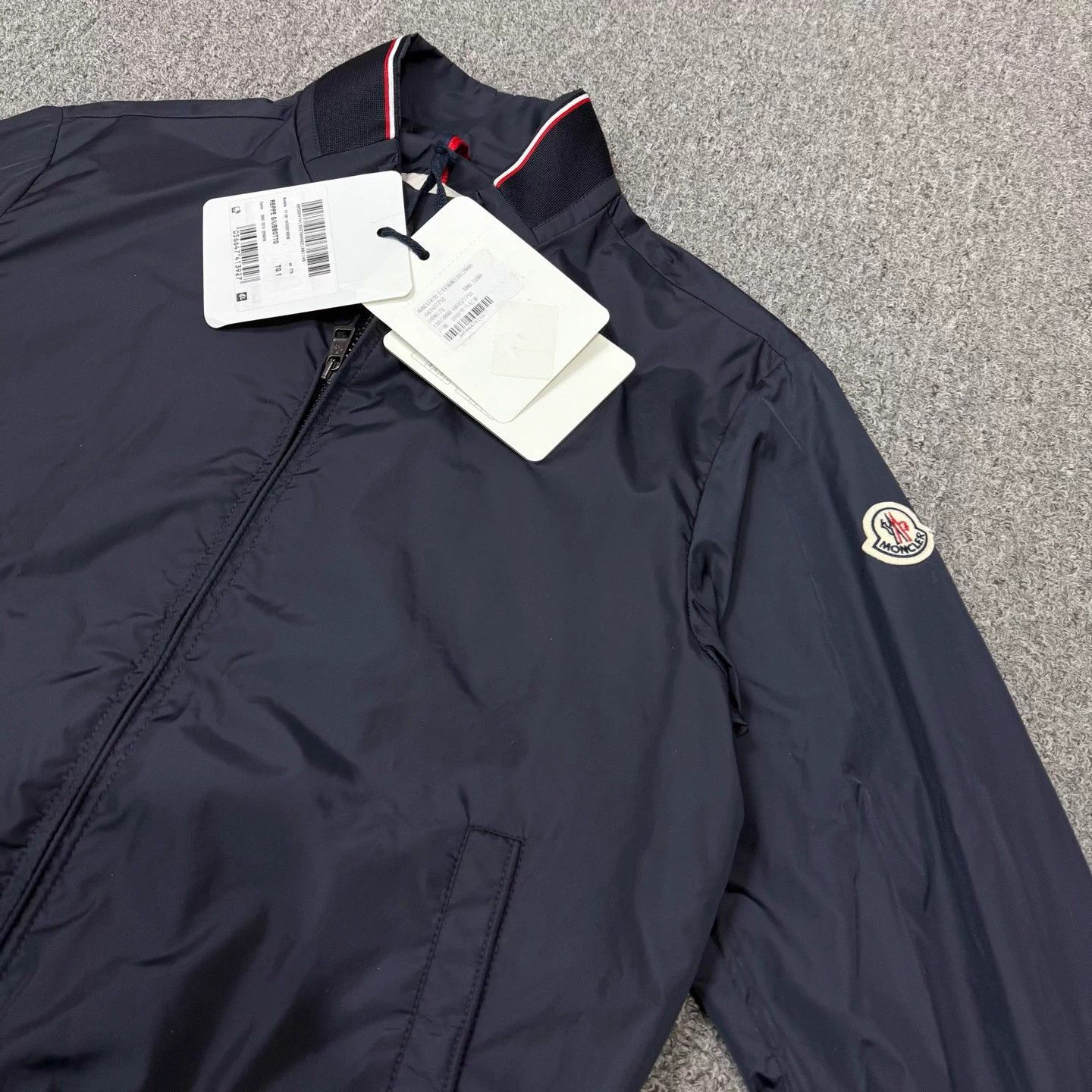 Moncler Moncler Navy Logo Nylon Jacket 1 Size US S / EU 44-46 / 1 - 3 Thumbnail