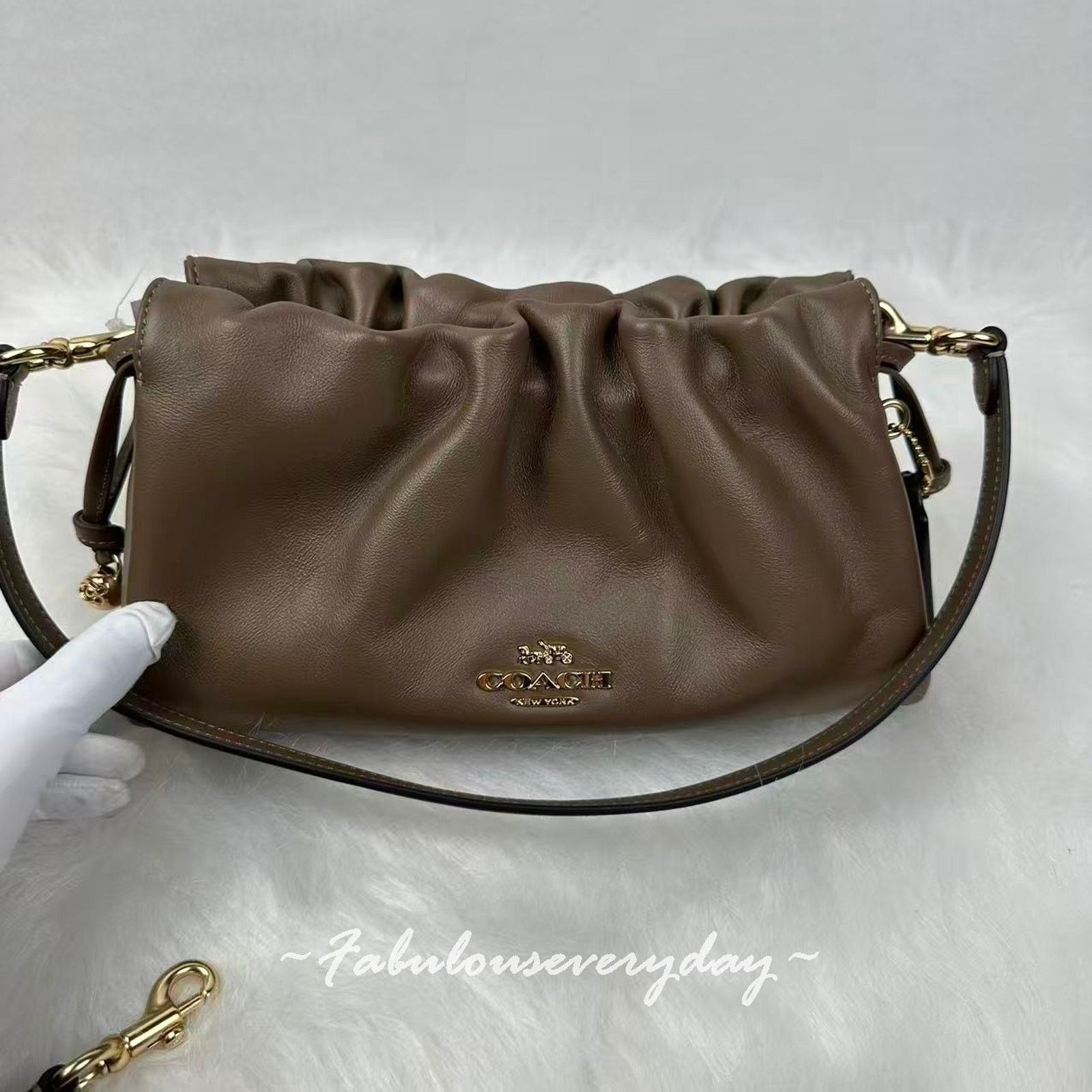 Coach Coach Faye Shoulder Bag Ruching In Leather/Gold/Dark Stone Size ONE SIZE - 3 Thumbnail