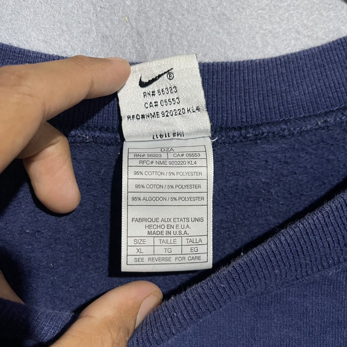 Nike Vintage 90s Nike Small Swoosh Crewneck Sweatshirt Size US XL / EU 56 / 4 - 8 Thumbnail