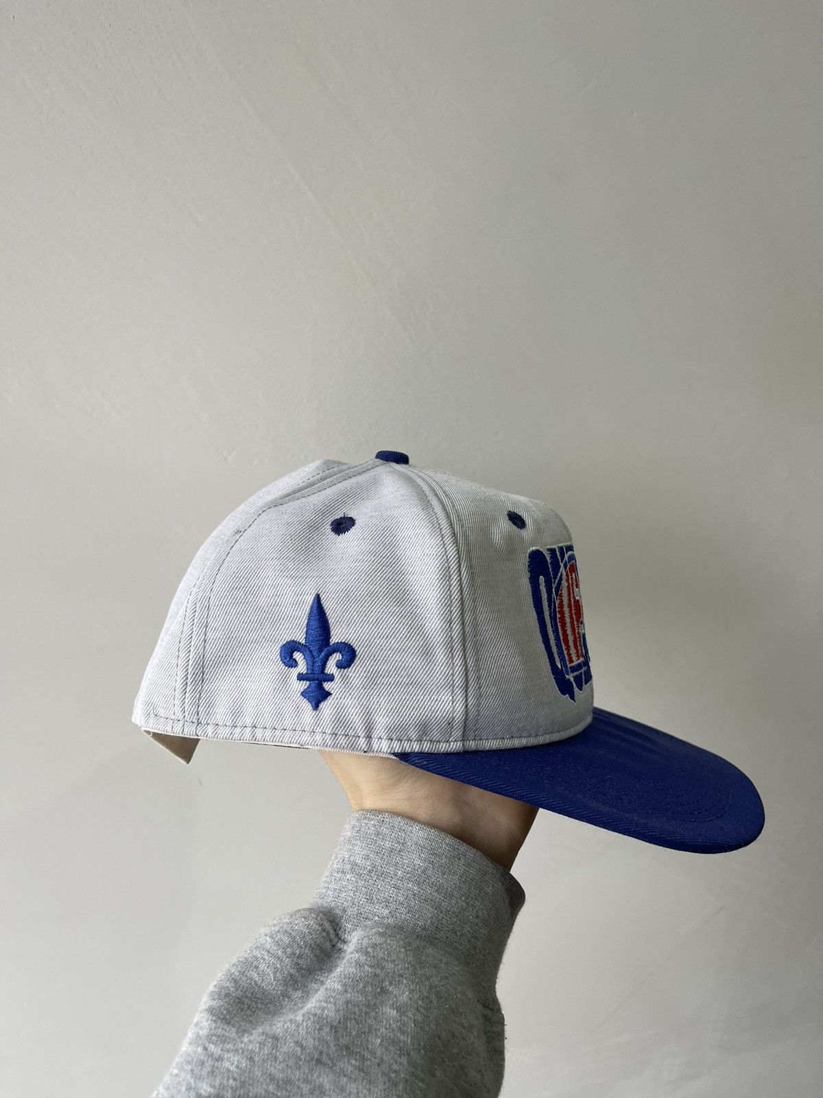 NHL × Vintage Vintage 80s Quebec Canada Mesh Trucker SnapBack Hat Cap Size ONE SIZE - 4 Thumbnail