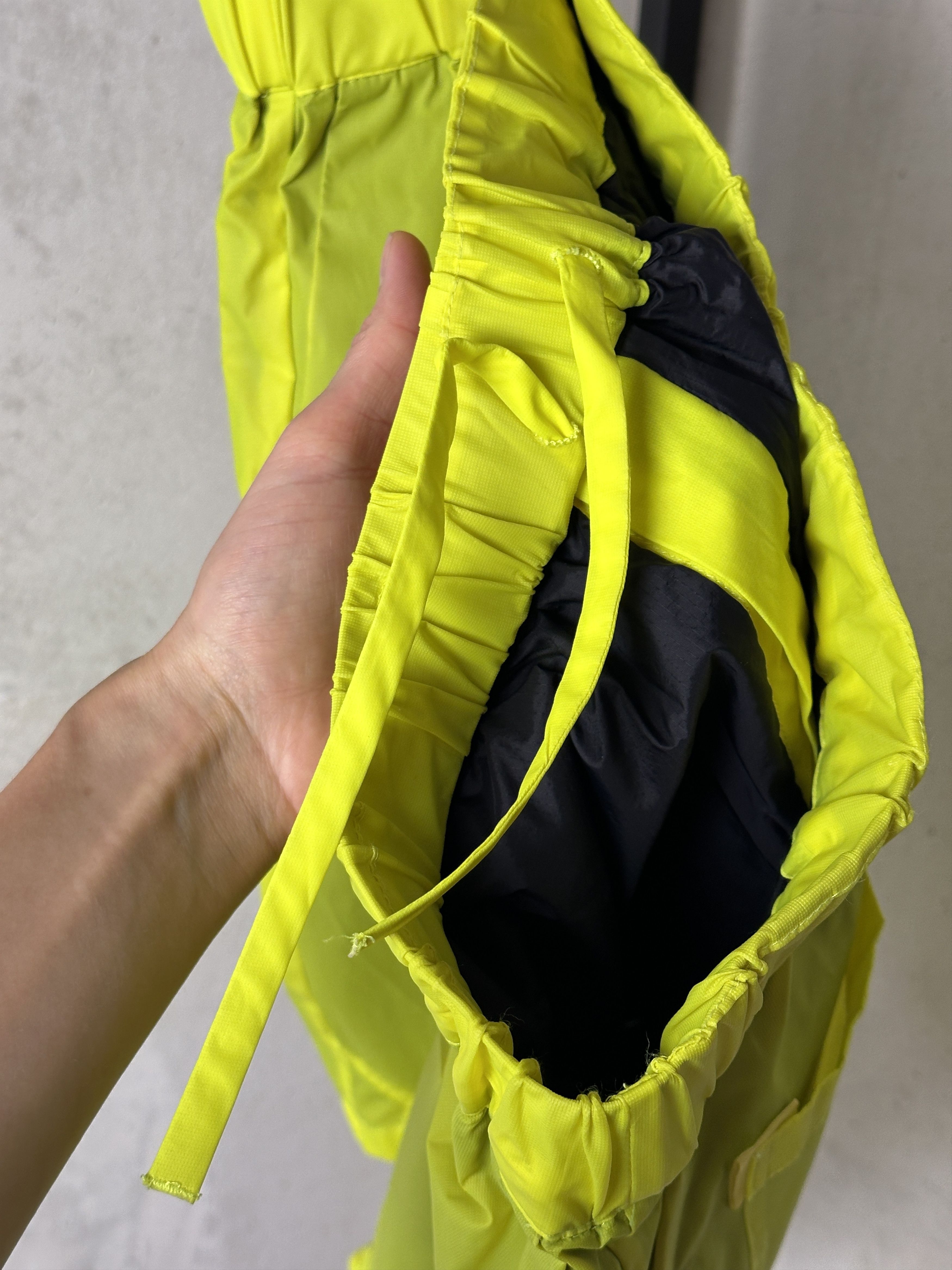 Acne Studios Acne Studios Yellow Ripstop Neon Shorts Size US 34 / EU 50 - 10 Thumbnail