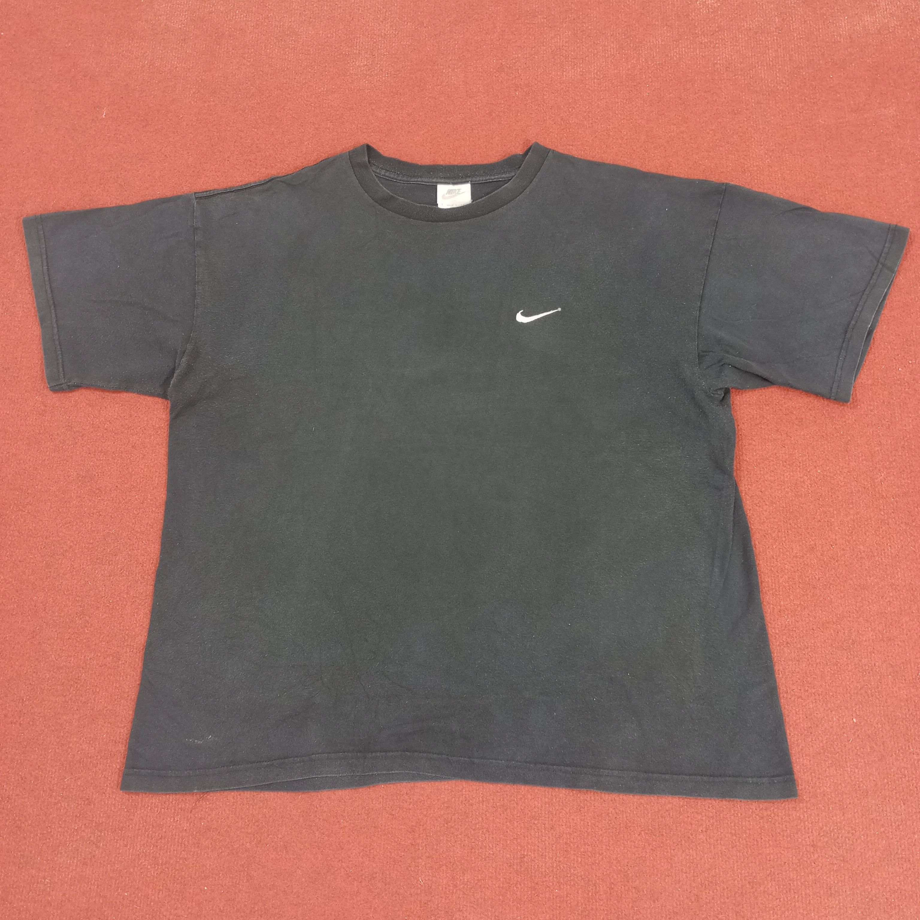 Nike × Vintage Nike Made In USA Small Logo Design Tshirt Size US XXL / EU 58 / 5 - 1 Thumbnail