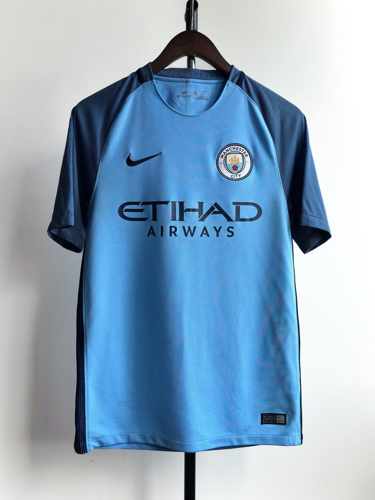 Nike Nike FC Manchester City 2016/17 Soccer Jersey Football Shirt Size US S / EU 44-46 / 1 - 1 Thumbnail