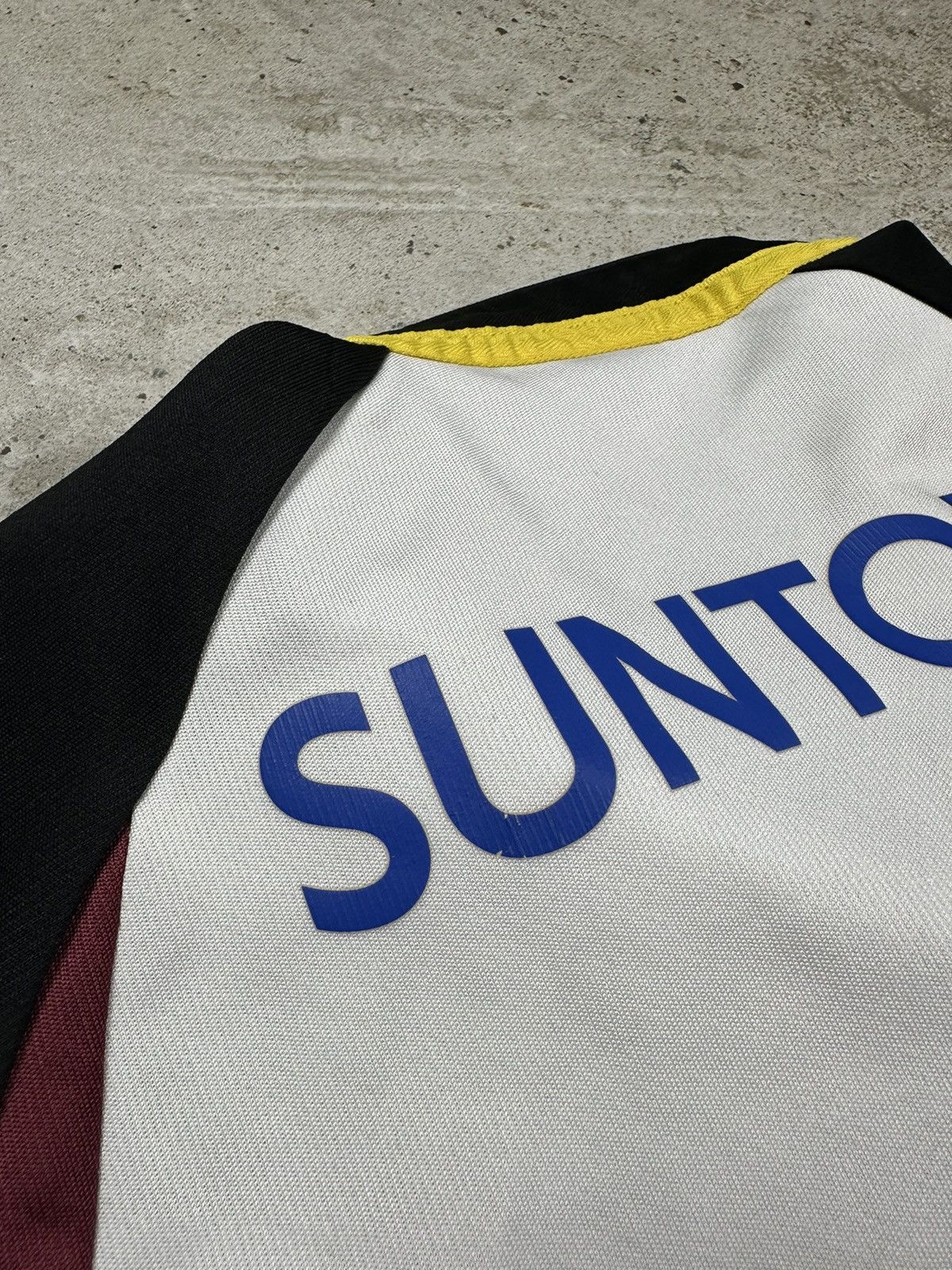 Adidas Vintage 2003 Suntory Sungoliath Tokyo Japan Adidas Jersey Size US L / EU 52-54 / 3 - 16 Thumbnail