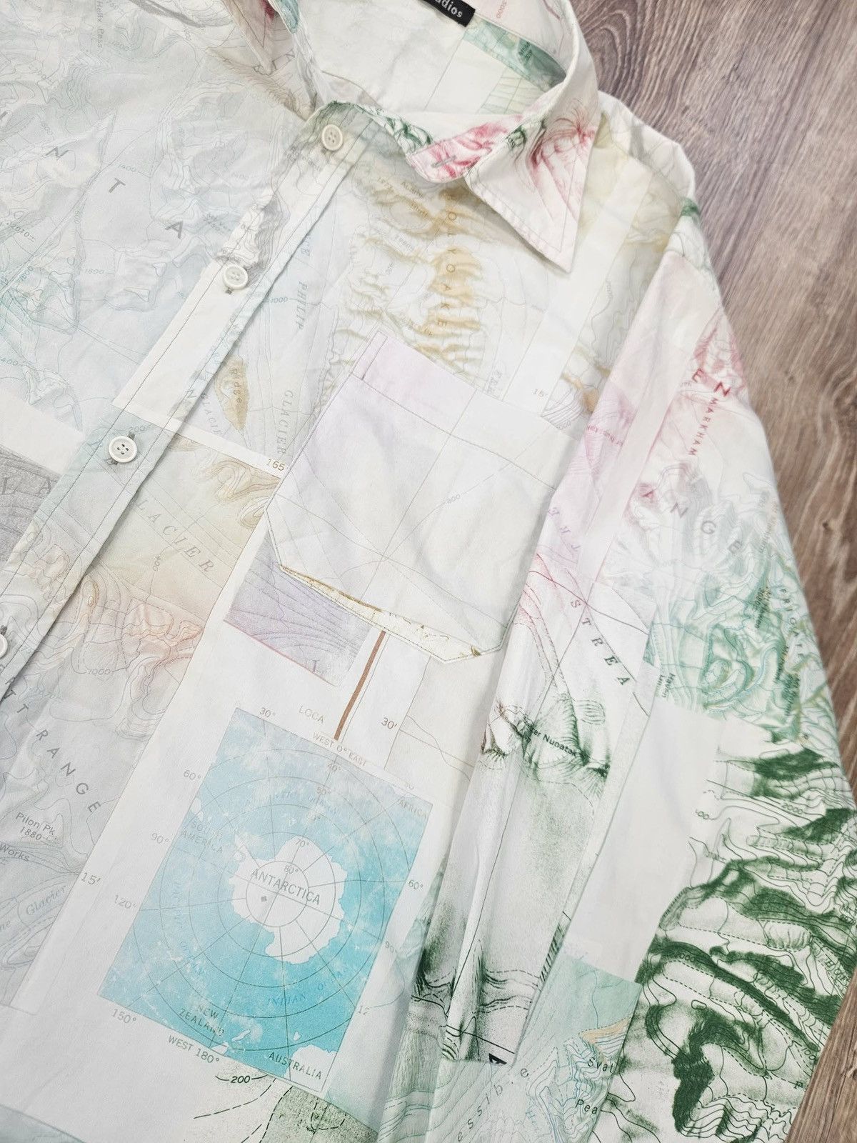 Acne Studios ACNE STUDIOS MAP DRESS SHIRT LONG SLEEVE Size US S / EU 44-46 / 1 - 3 Thumbnail