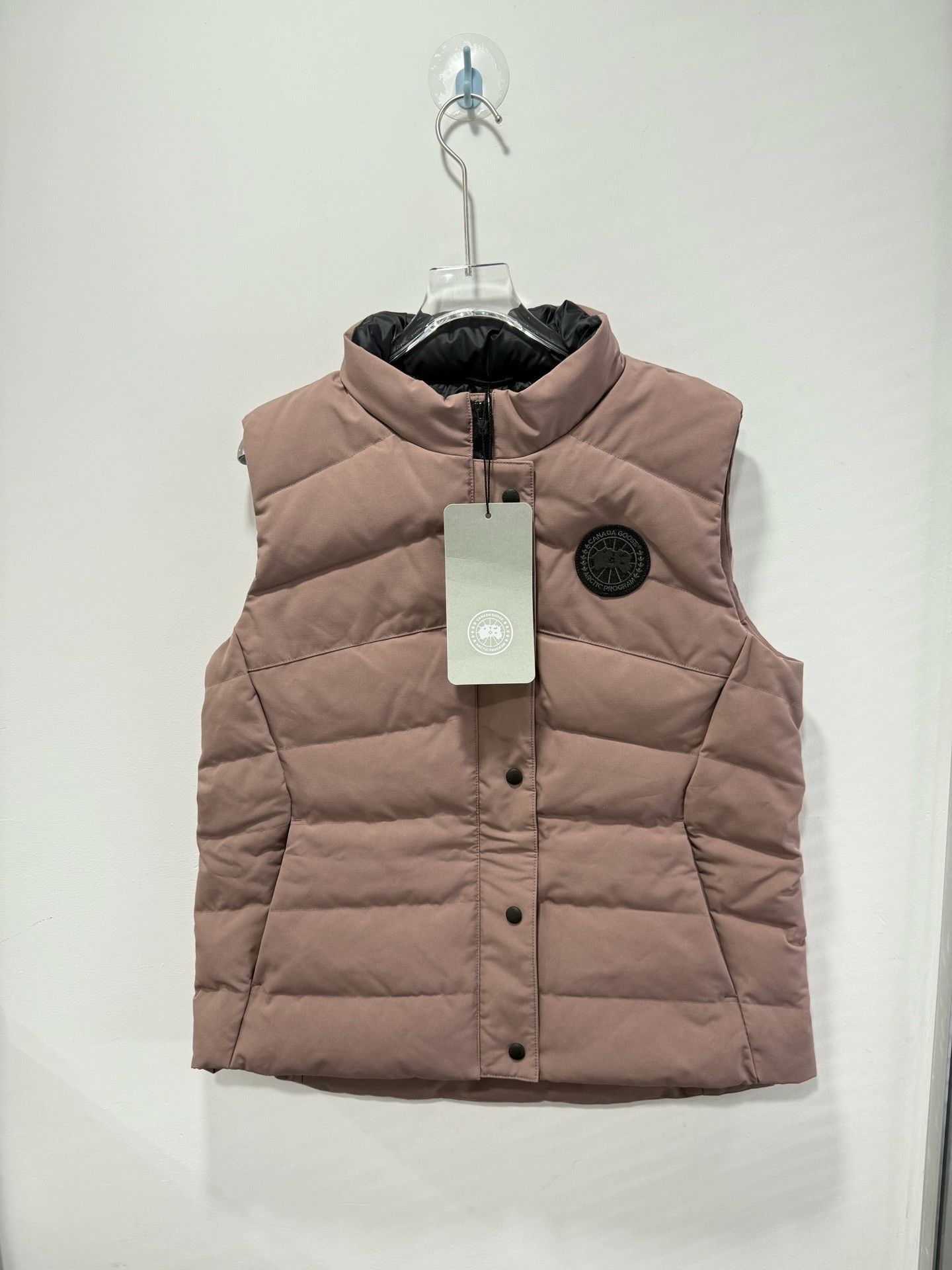 Canada Goose Canada Goose Black Label Down Vest L Size US L / EU 52-54 / 3 - 1 Thumbnail