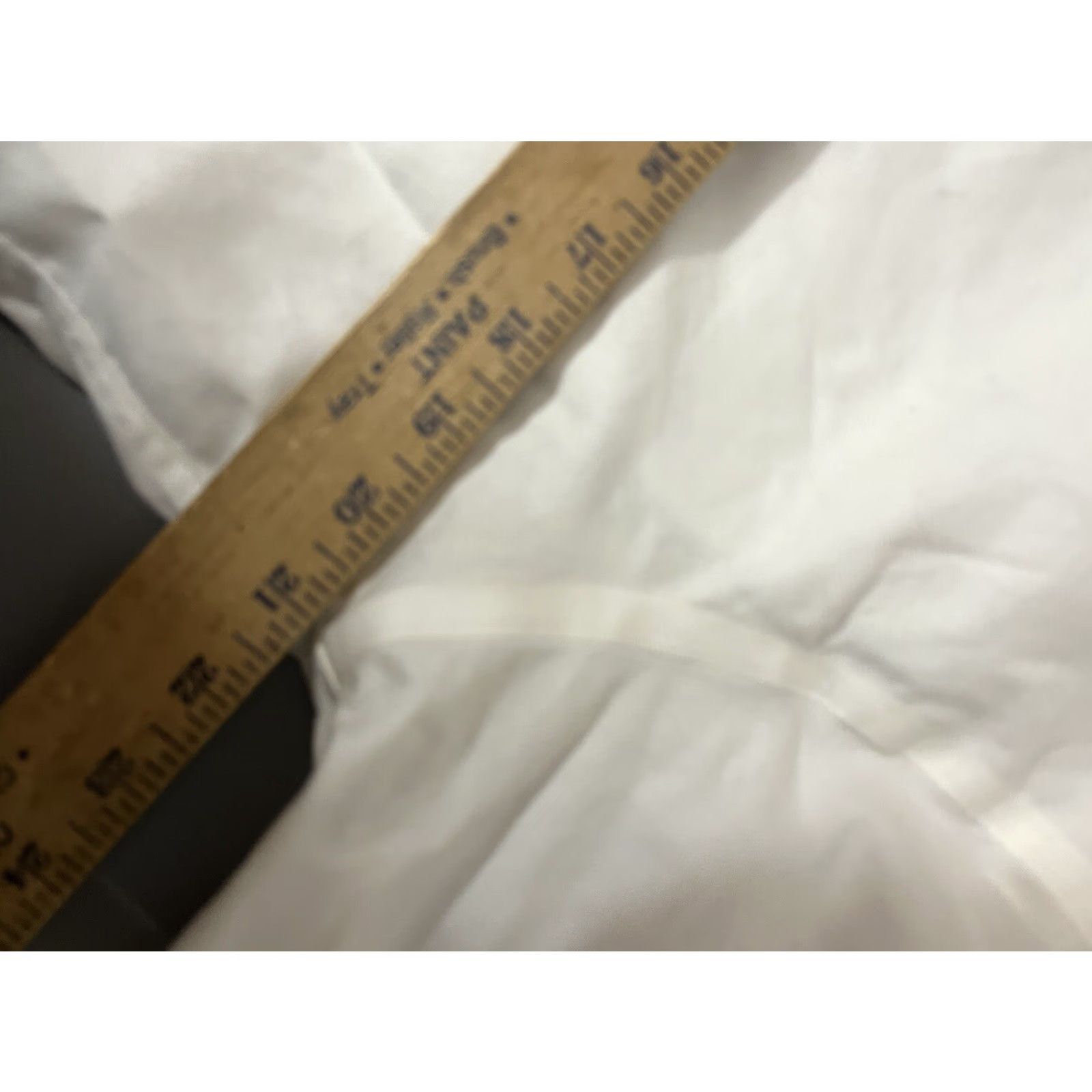 Calvin Klein Calvin Klein Dress Shirt Classic Fit Regular Non-Iron White 100% Cotton Size 16 Long Sleeve Mens Size US L / EU 52-54 / 3 - 6 Thumbnail