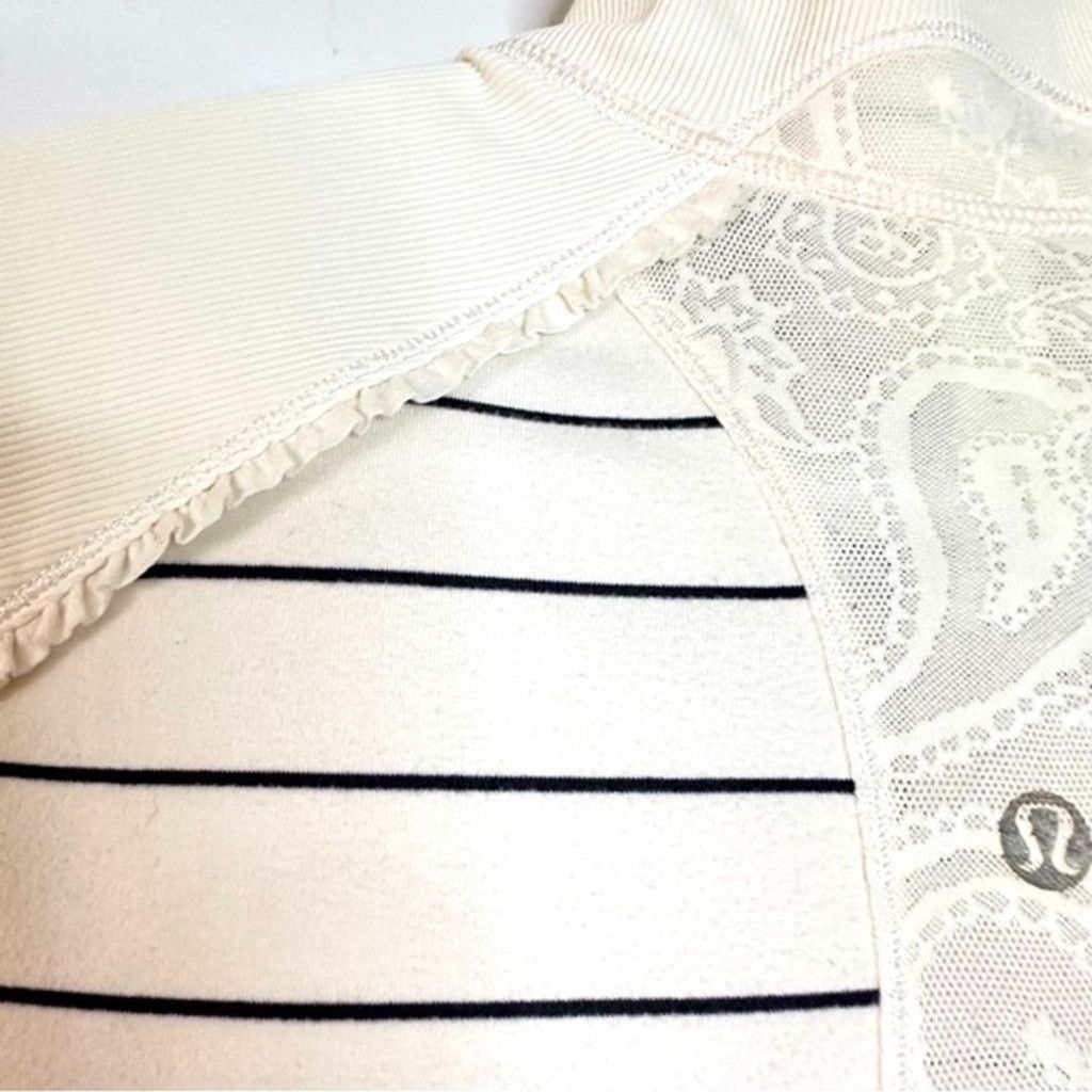 Lululemon Lululemon Star Runner I/2 Zip Lace Ivory Pullover Size 6 Size M / US 6-8 / IT 42-44 - 3 Thumbnail
