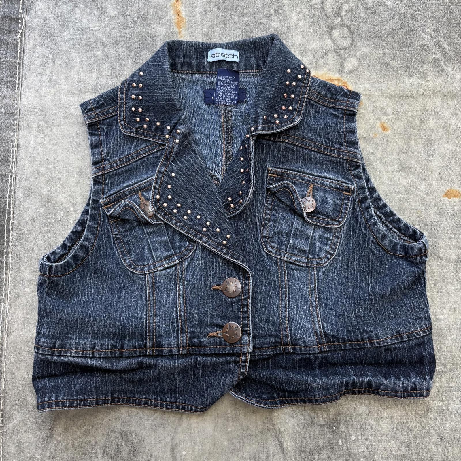 Vintage Vintage Y2K Dark Wash Denim Studded Western Grunge Vest Size S / US 4 / IT 40 - 1 Thumbnail