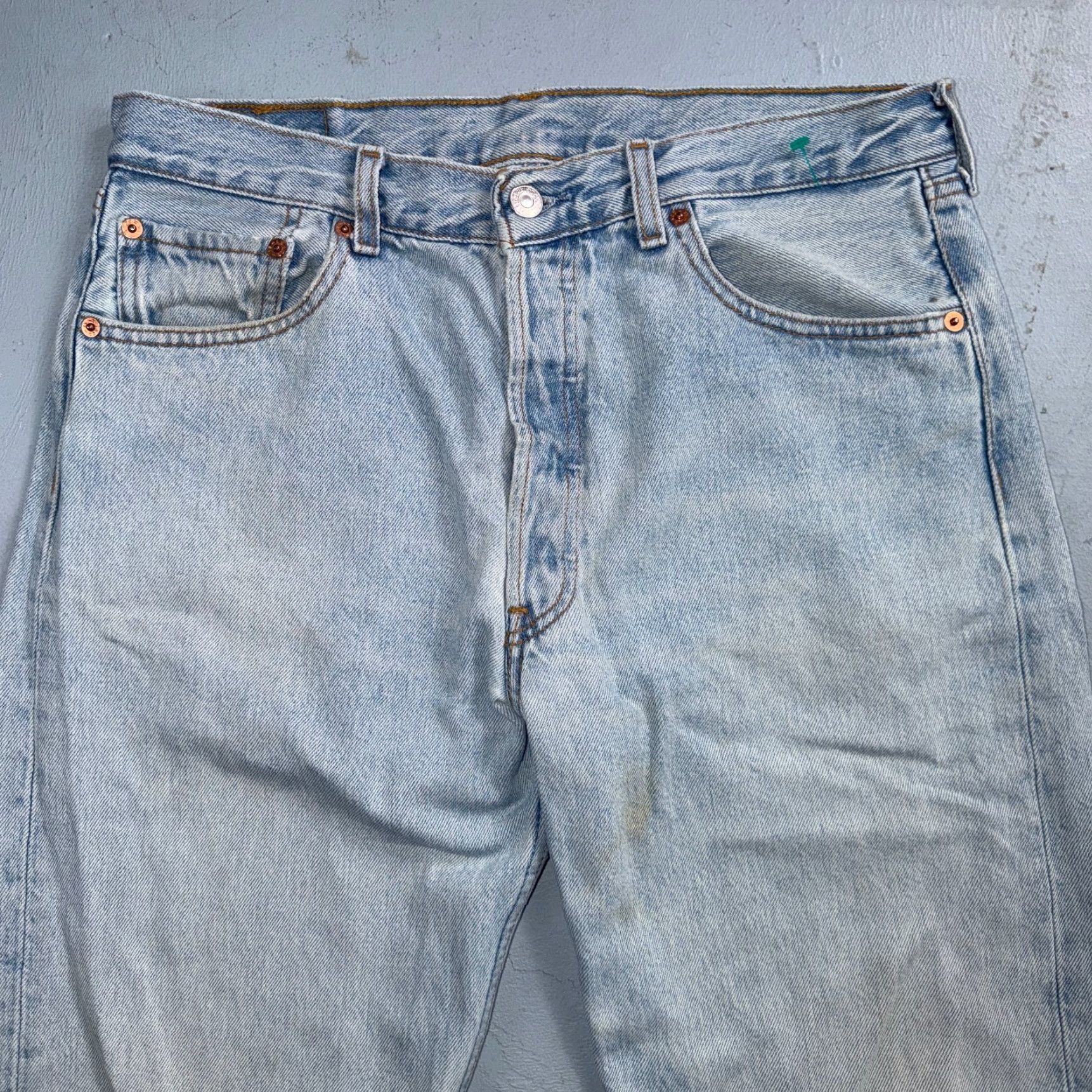 Levi's VINTAGE Levi's 501 Jeans Straight Blue Light Wash 34x36 90s 501 Series Men Jeans 5-Pocket Denim Size US 34 / EU 50 - 2 Thumbnail