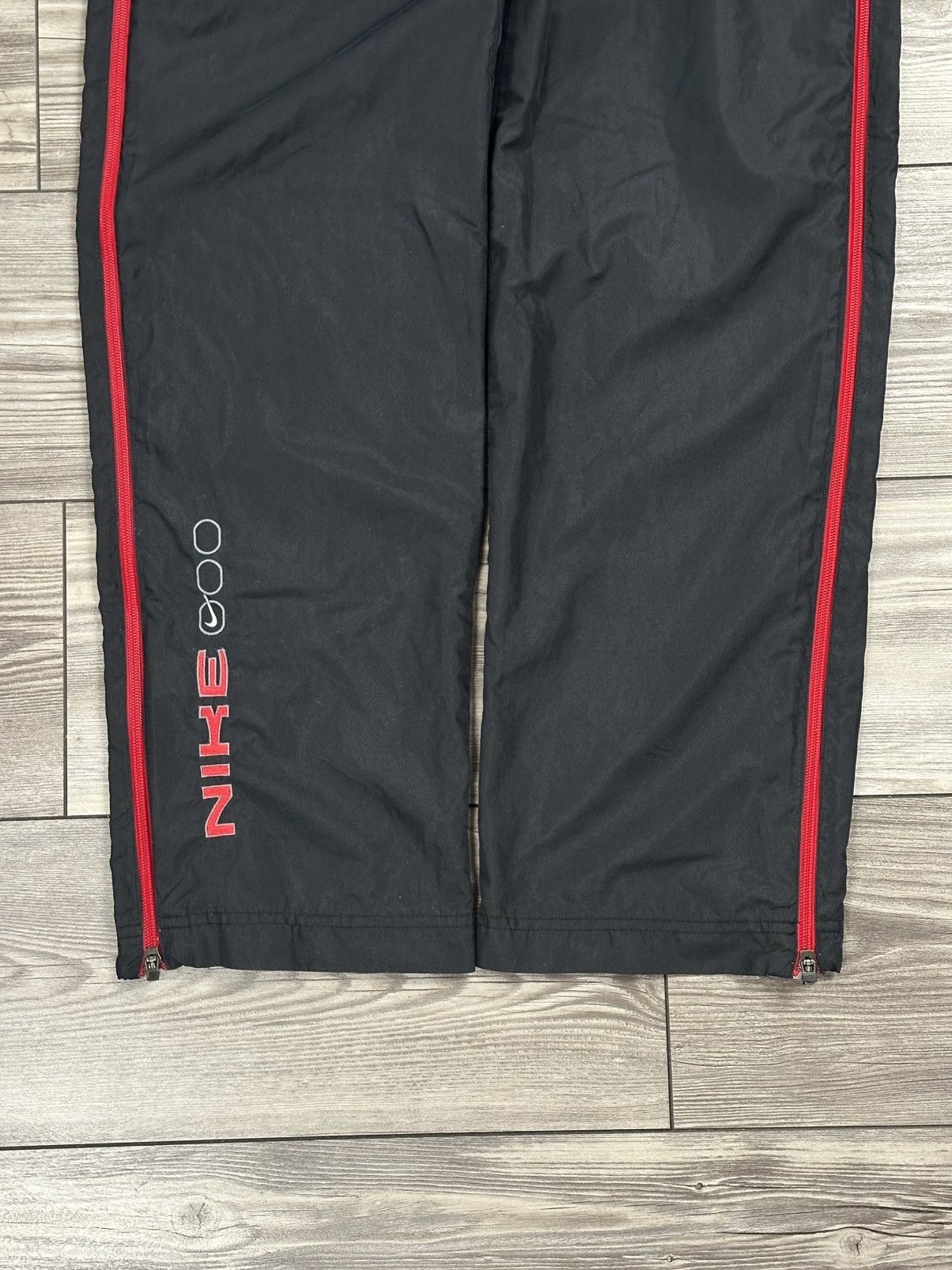Nike Vintage Y2K Nike Nylon Pants Size US 28 / EU 44 - 3 Thumbnail