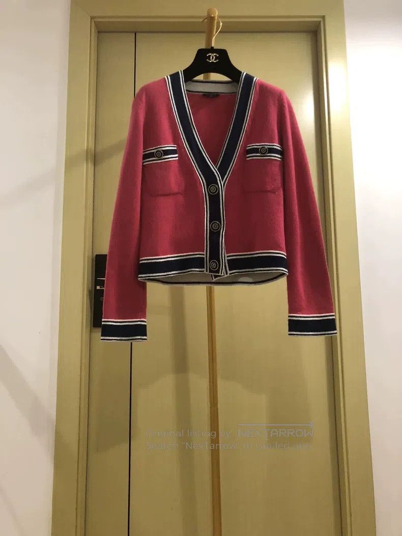 Chanel Chanel Cashmere knitted cardigan coat Size XXS / US 00 / IT 34 - 1 Thumbnail