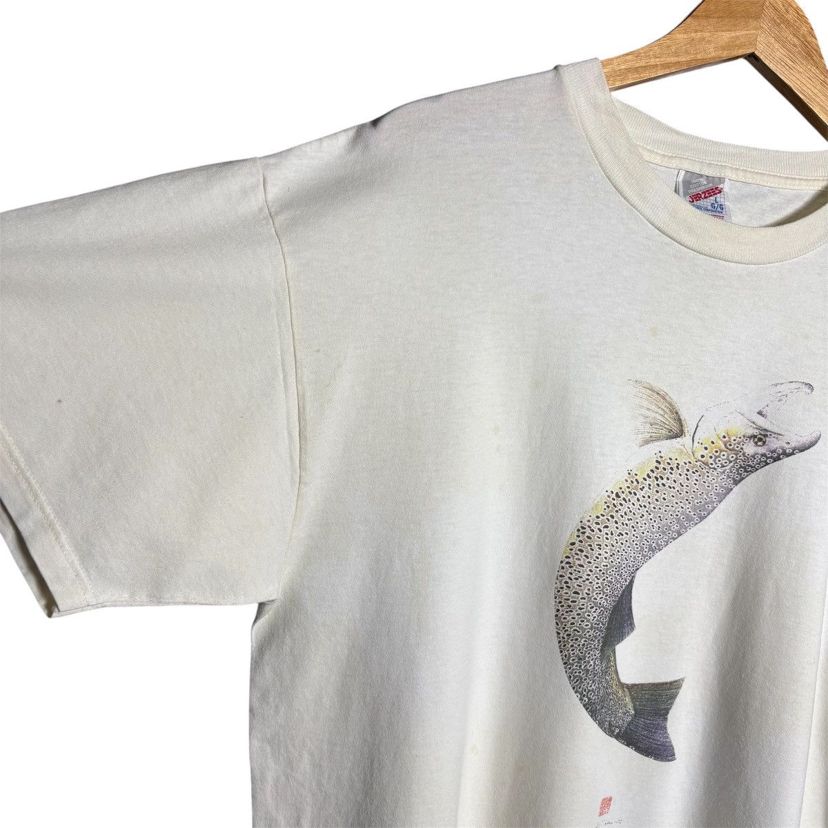 Vintage Vintage 90s Fishing Big Fish Graphic T-Shirt / USA Size US L / EU 52-54 / 3 - 6 Thumbnail