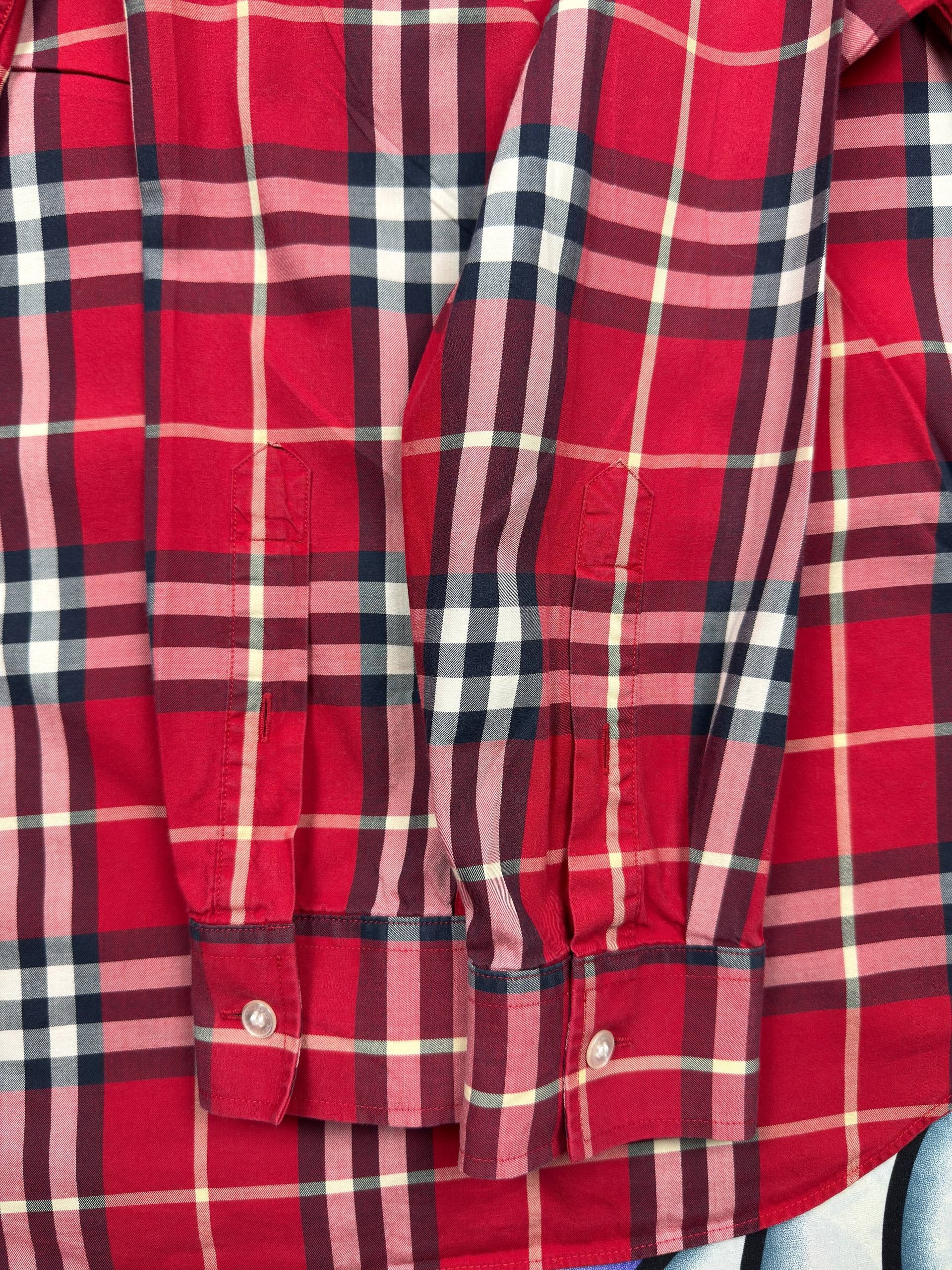 Burberry Burberry Luxury Classic Shirt Red Check Button Ups Size M Size US M / EU 48-50 / 2 - 9 Thumbnail