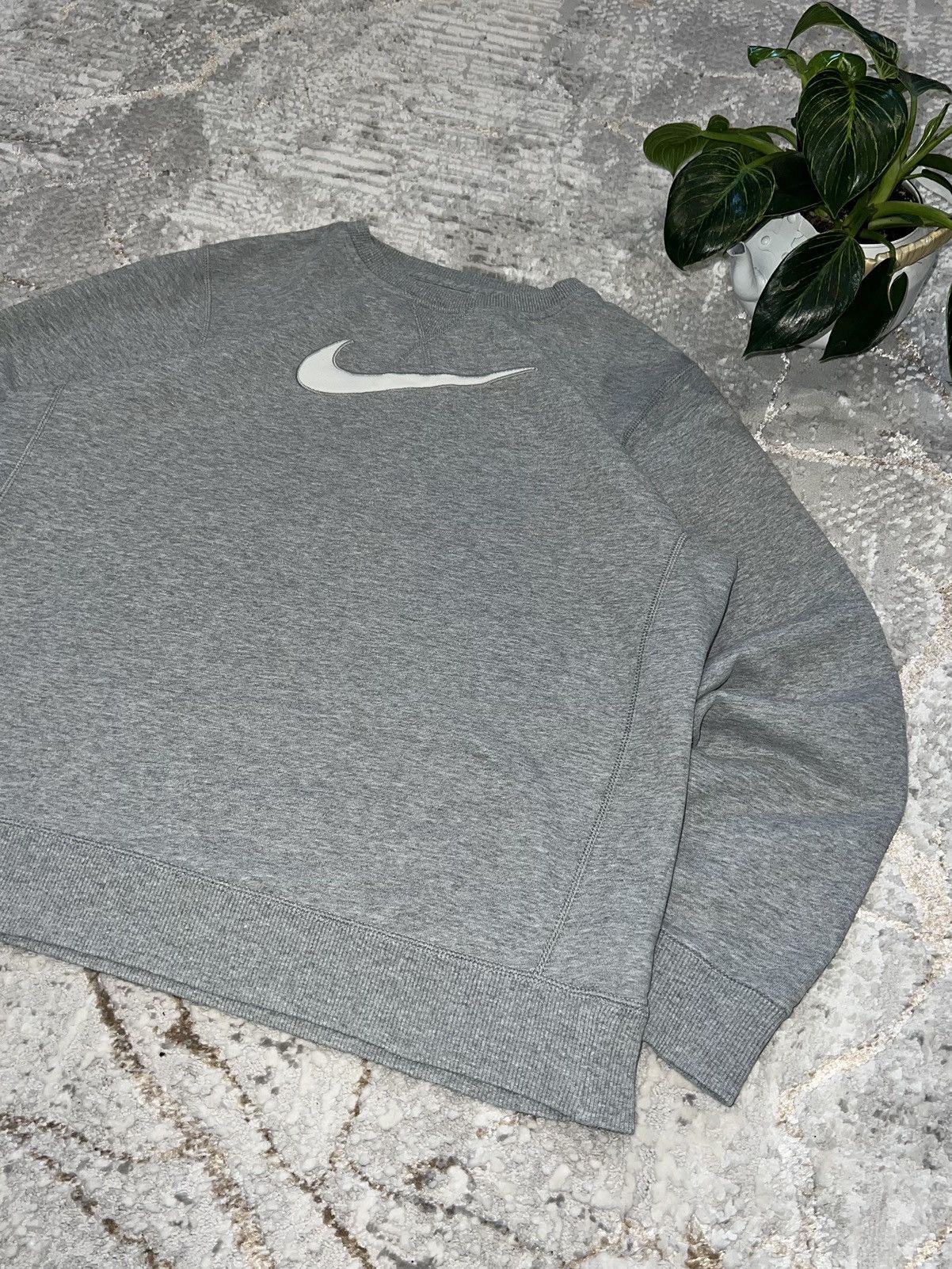 Nike × Vintage NIKE VINTAGE 00S BIG SWOOSH LOGO SWEATSHIRT Y2K CREWNECK Size US S / EU 44-46 / 1 - 4 Thumbnail
