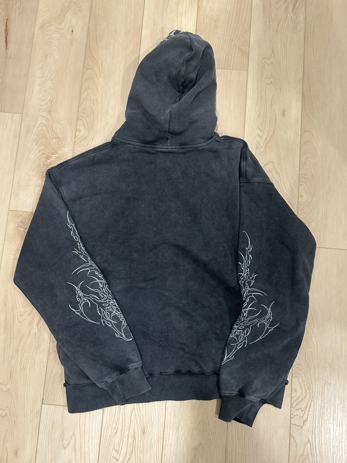 Insomnia Visuals Insomnia visuals cathedral zip up Size US M / EU 48-50 / 2 - 5 Thumbnail