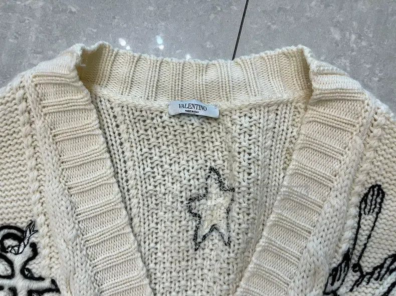 Other Valentino Sweater cardigan jacket Size M / US 6-8 / IT 42-44 - 3 Thumbnail