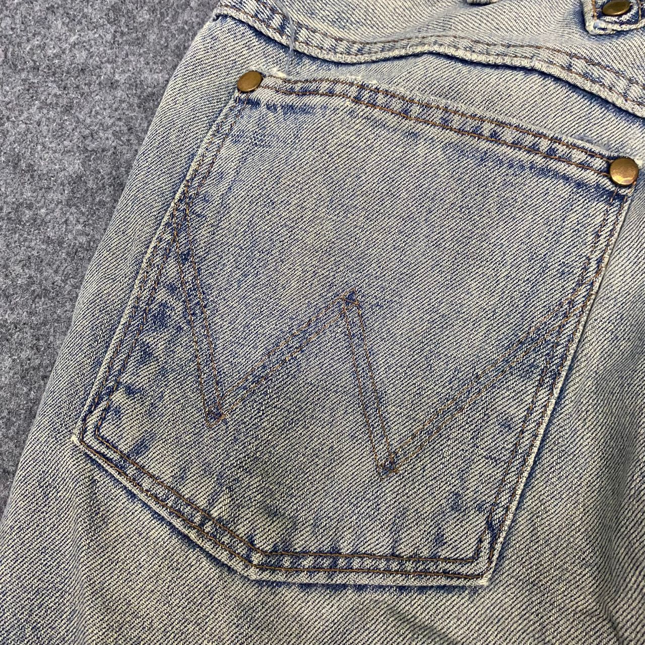Vintage Vintage Wrangler Buckle Back Selvegde Distressed Denim Size US 31 - 17 Thumbnail