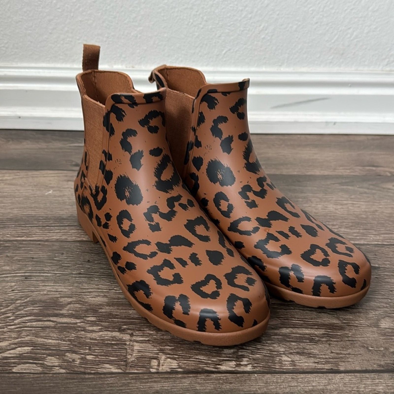 Hunter Hunter 9 Original Chelsea Rain Boots in Leopard Print Size US 9 / IT 39 - 3 Thumbnail