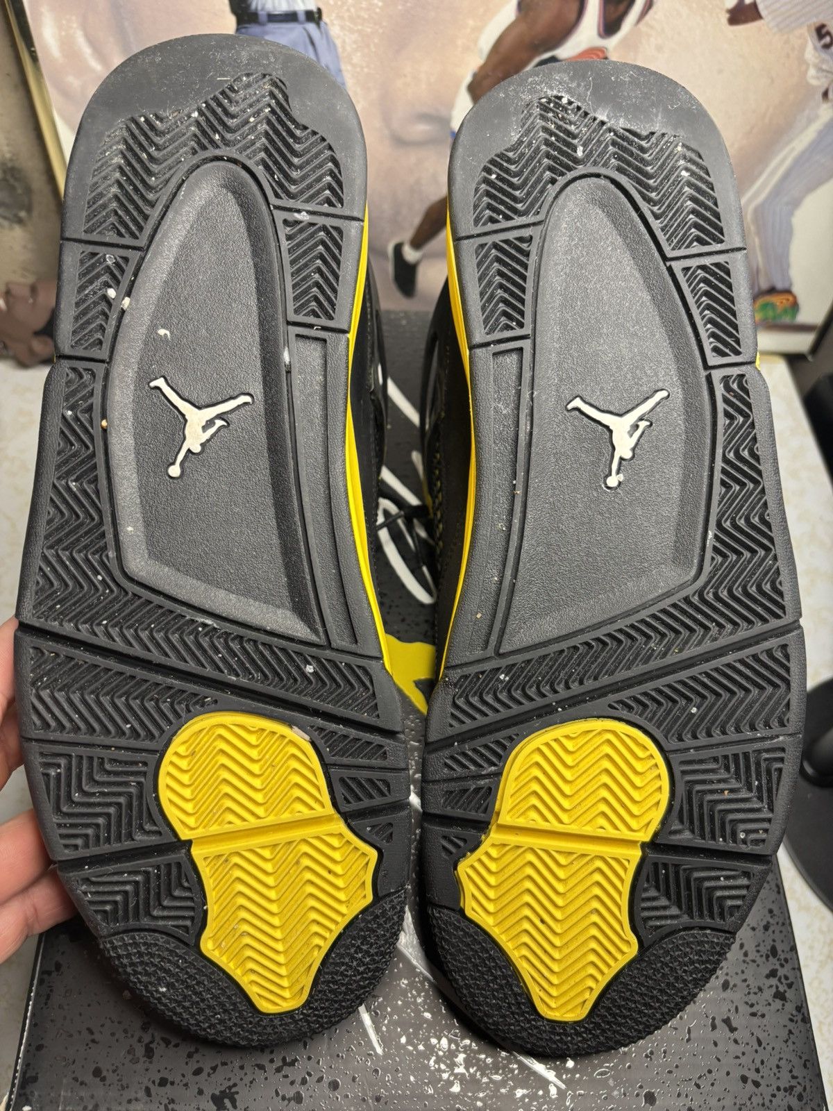 Jordan Brand Jordan Retro 4 ‘Thunder’ Size US 12 / EU 45 - 5 Thumbnail